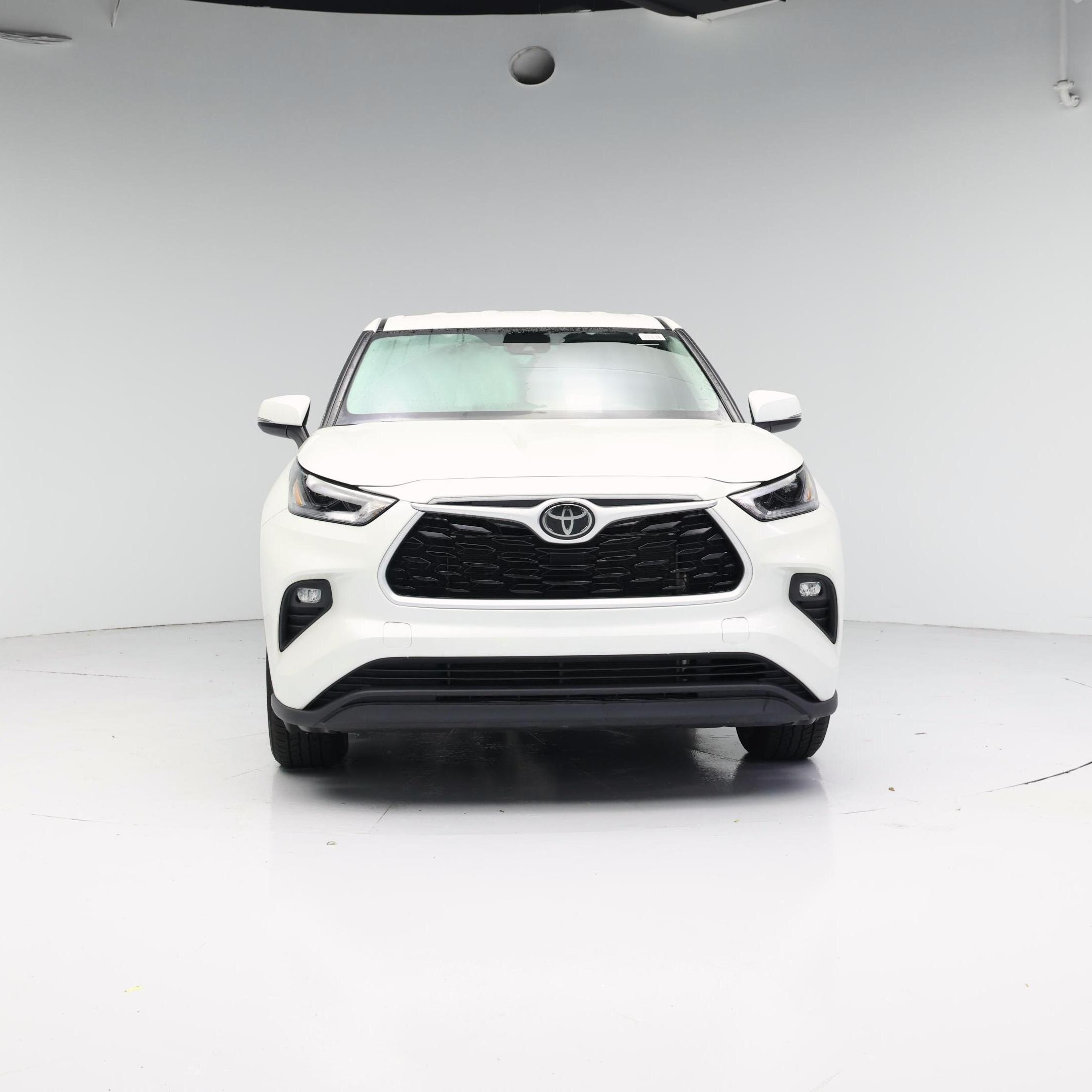 Thumbnail: 2021 Toyota Highlander - 5