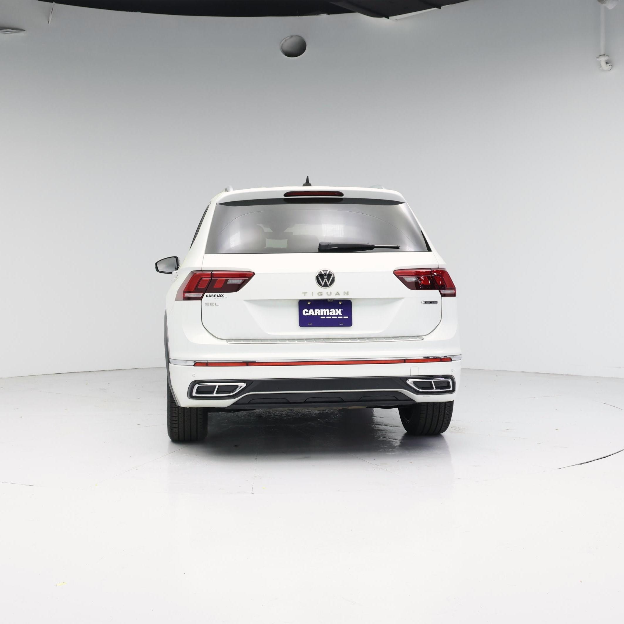 Thumbnail: 2023 Volkswagen Tiguan - 6