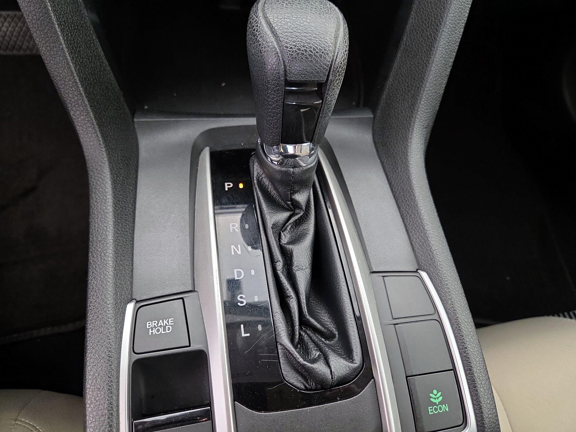 Thumbnail: 2017 Honda Civic - 17