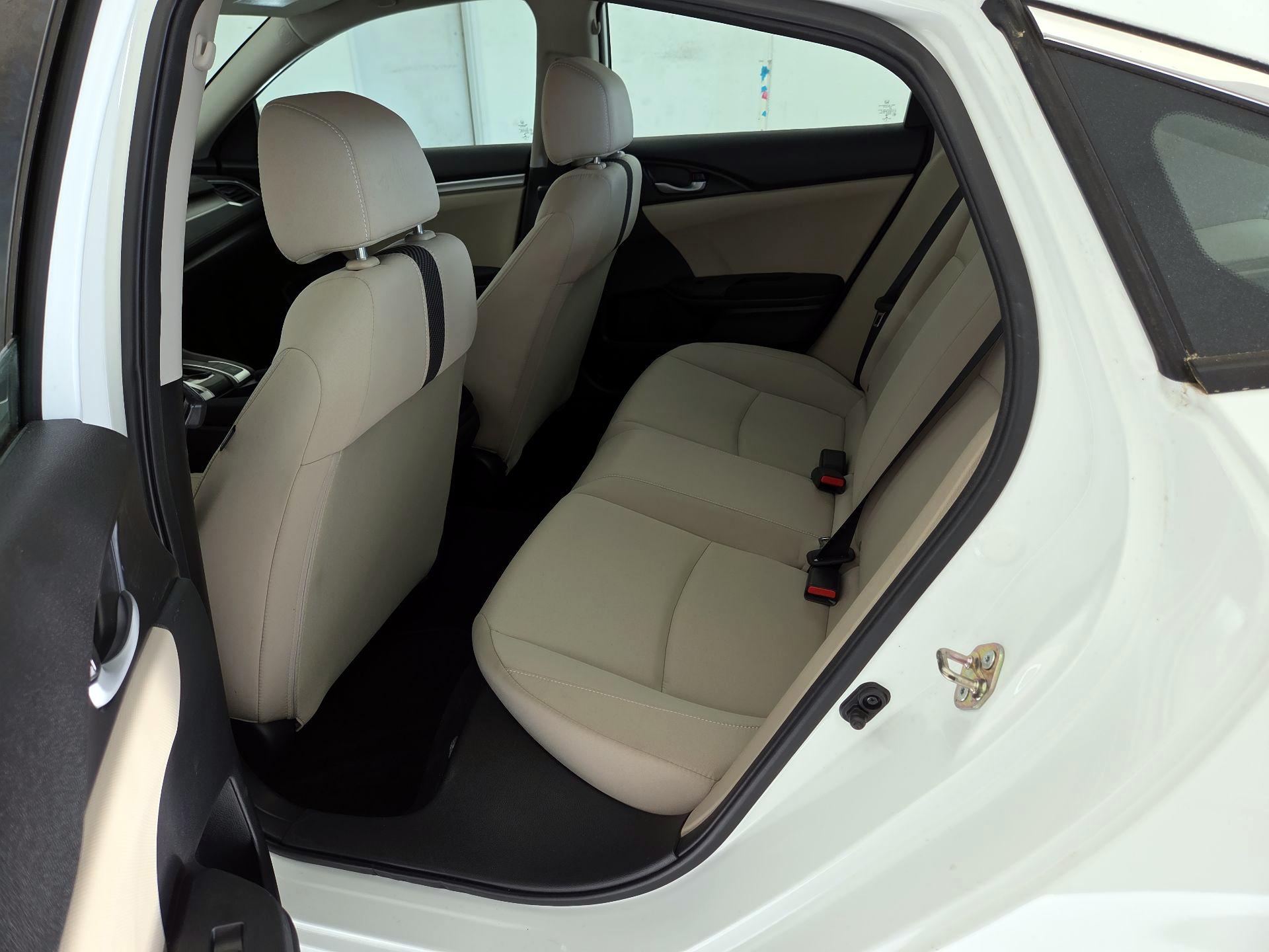 Thumbnail: 2017 Honda Civic - 18