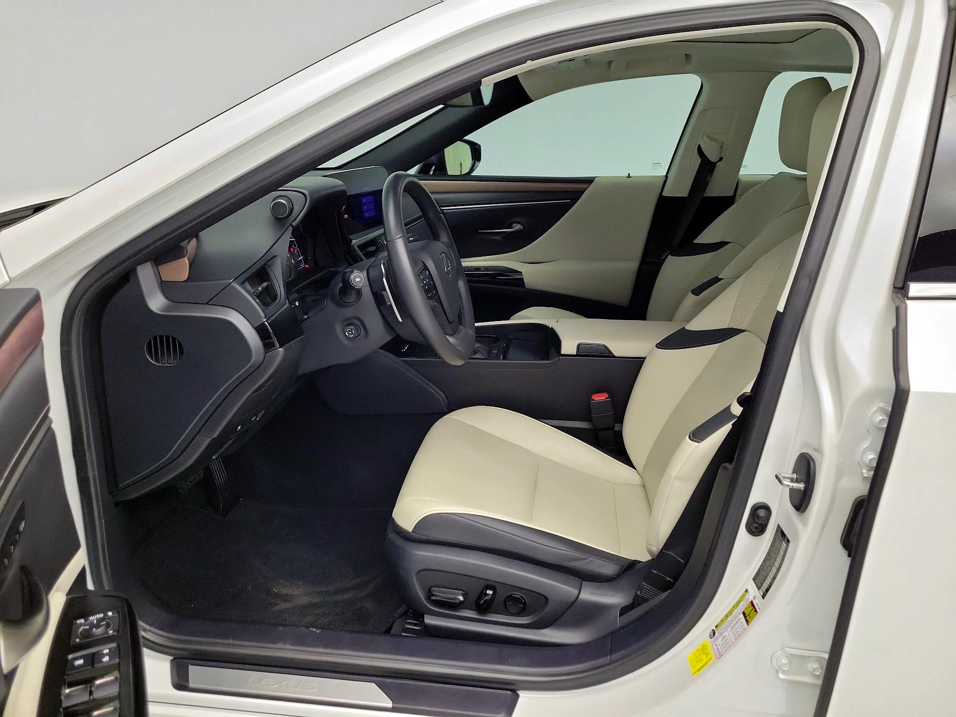 Thumbnail: 2024 Lexus ES - 11