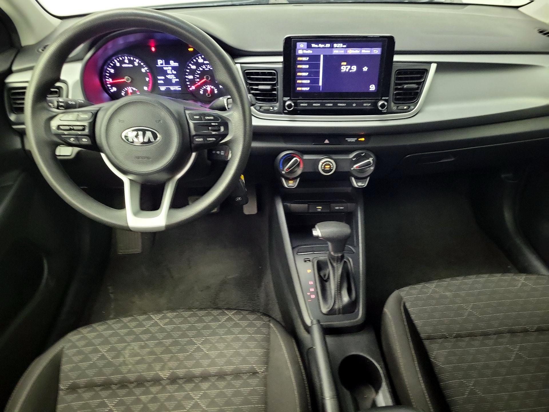 Thumbnail: 2021 Kia Rio - 9