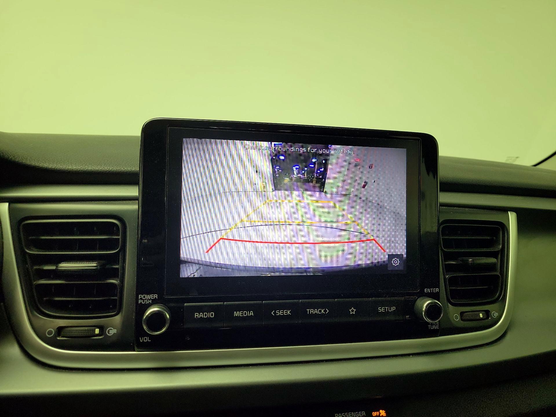 Thumbnail: 2021 Kia Rio - 13