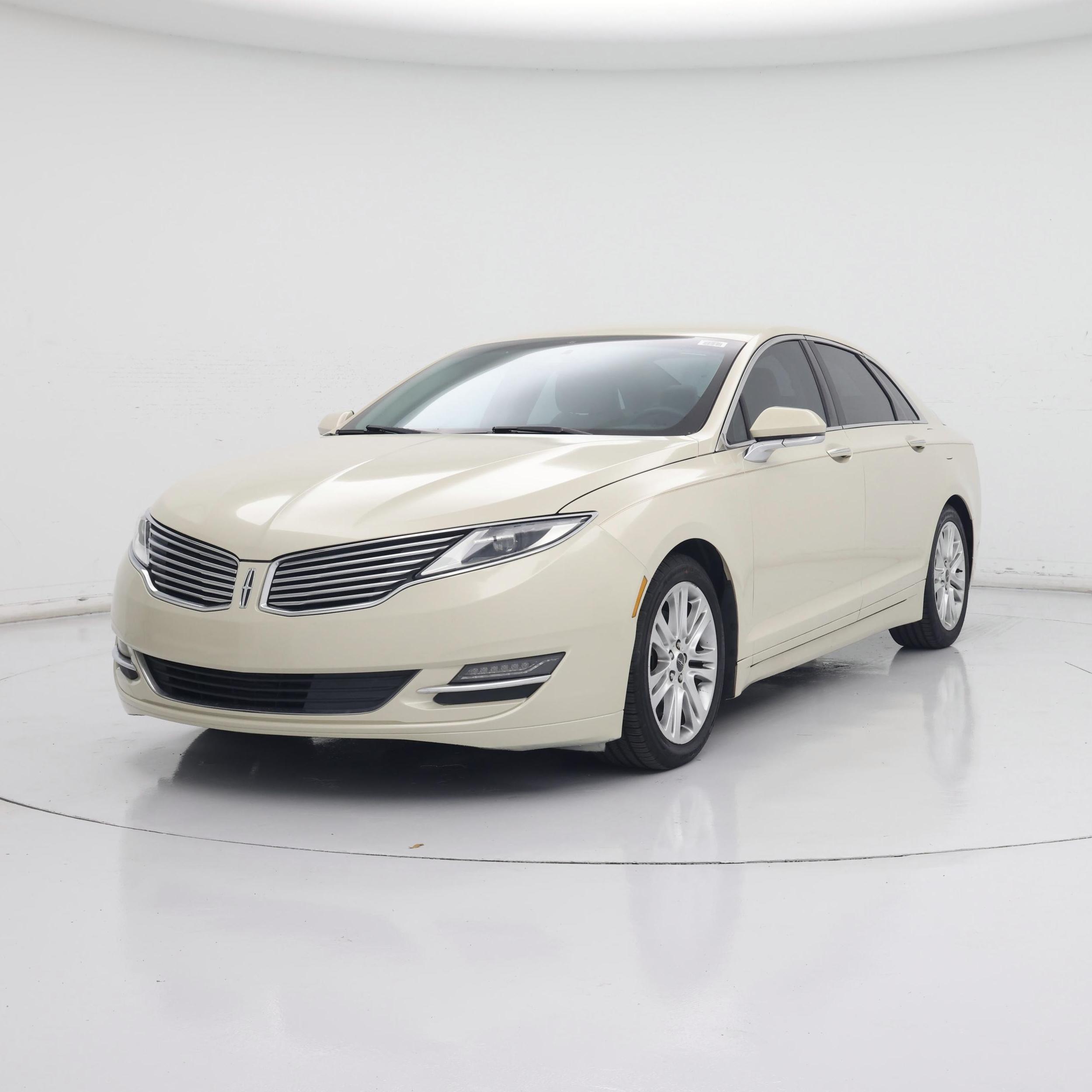 Thumbnail: 2016 Lincoln MKZ - 4