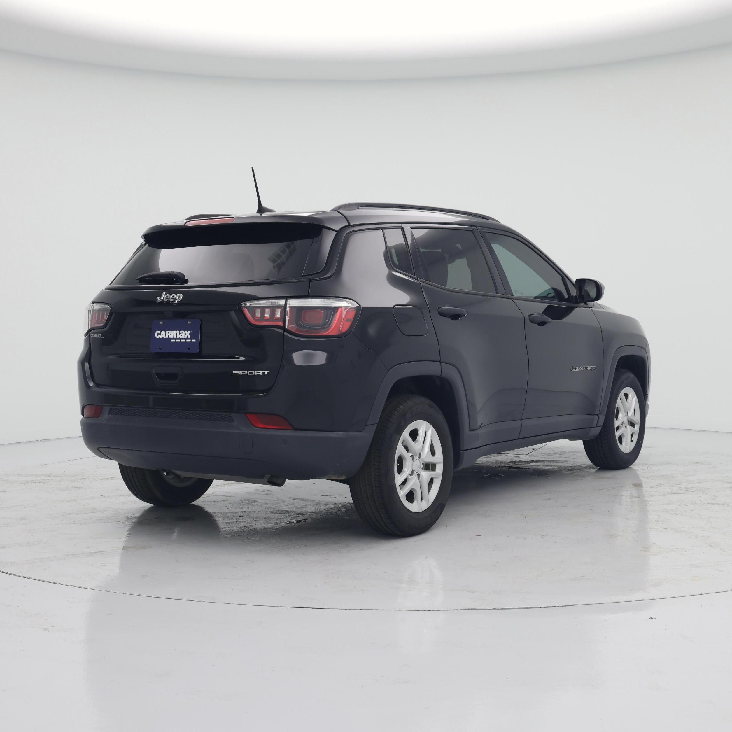 Thumbnail: 2018 Jeep Compass - 8