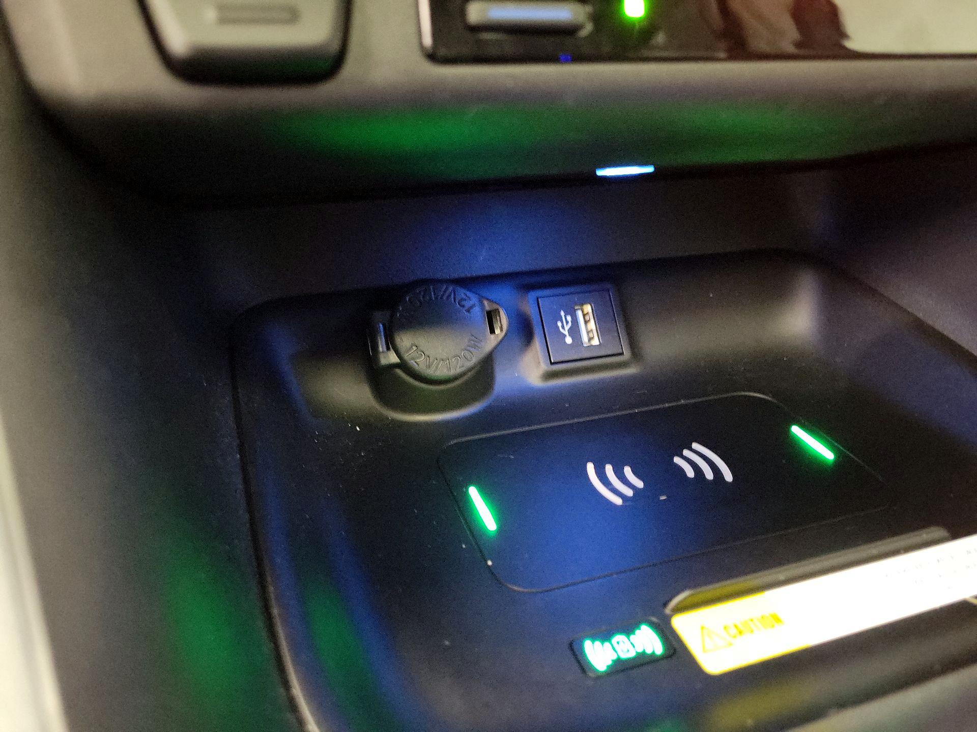 Thumbnail: 2025 Toyota RAV4 - 18