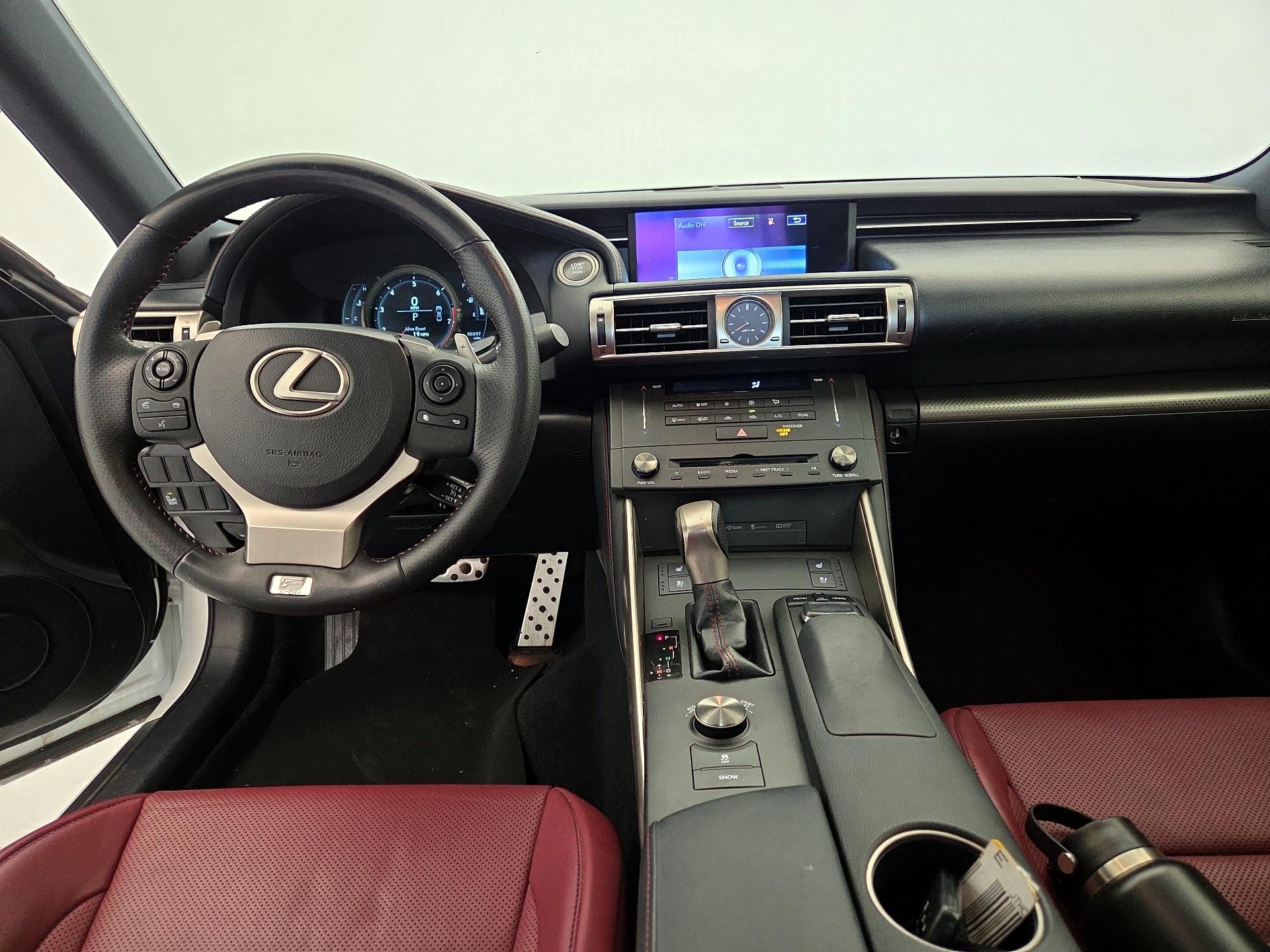 Thumbnail: 2015 Lexus IS - 9