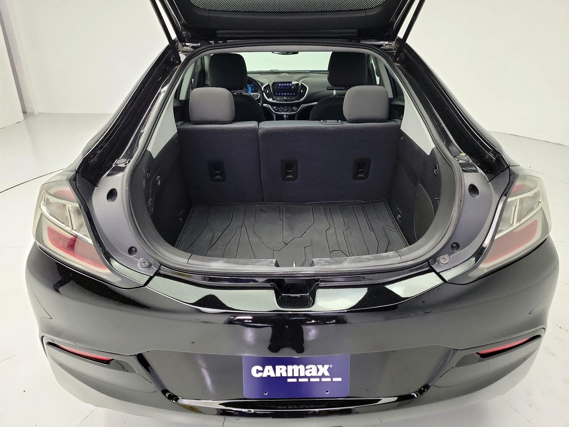 Thumbnail: 2017 Chevrolet Volt - 20