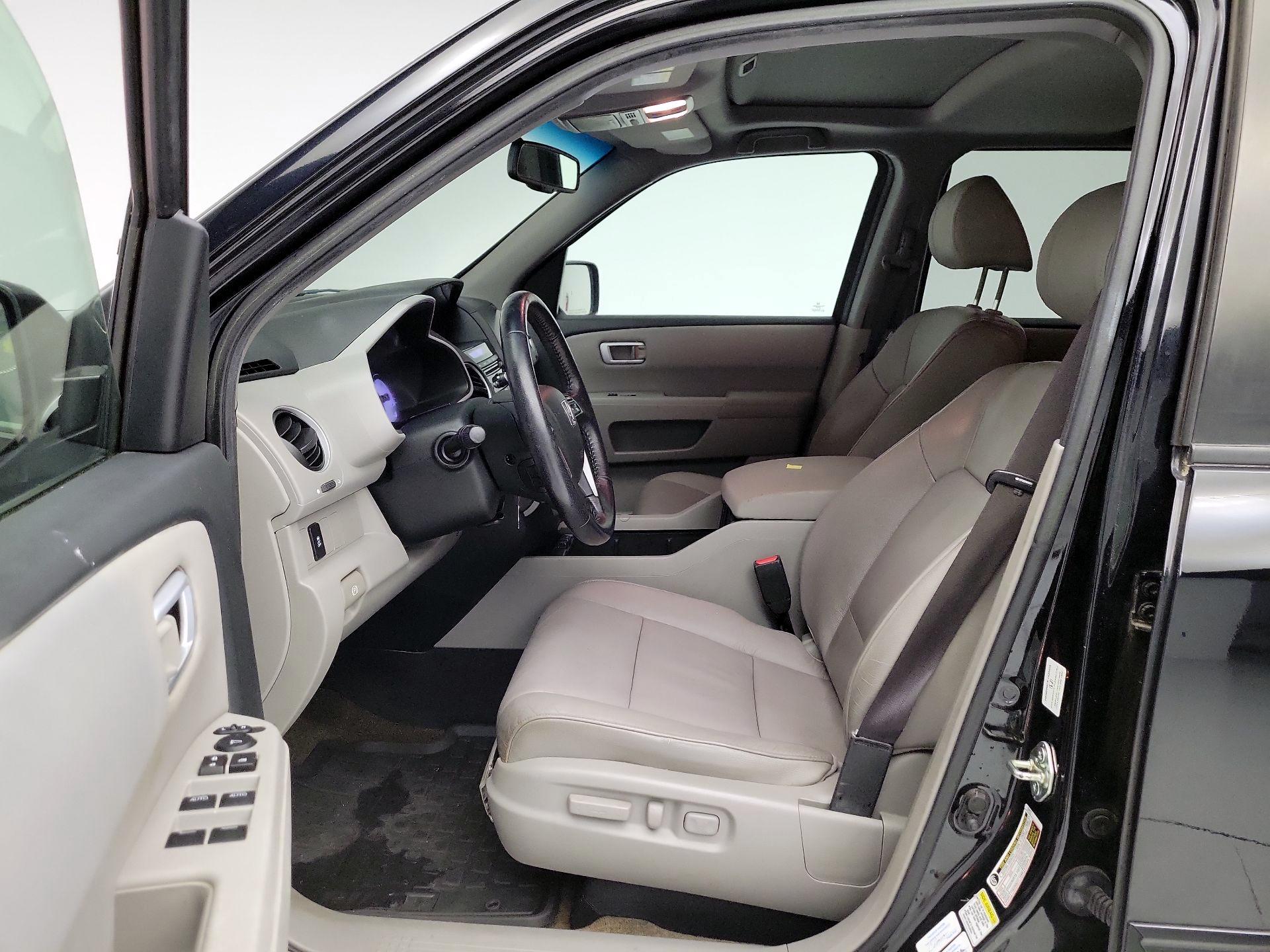 Thumbnail: 2014 Honda Pilot - 11