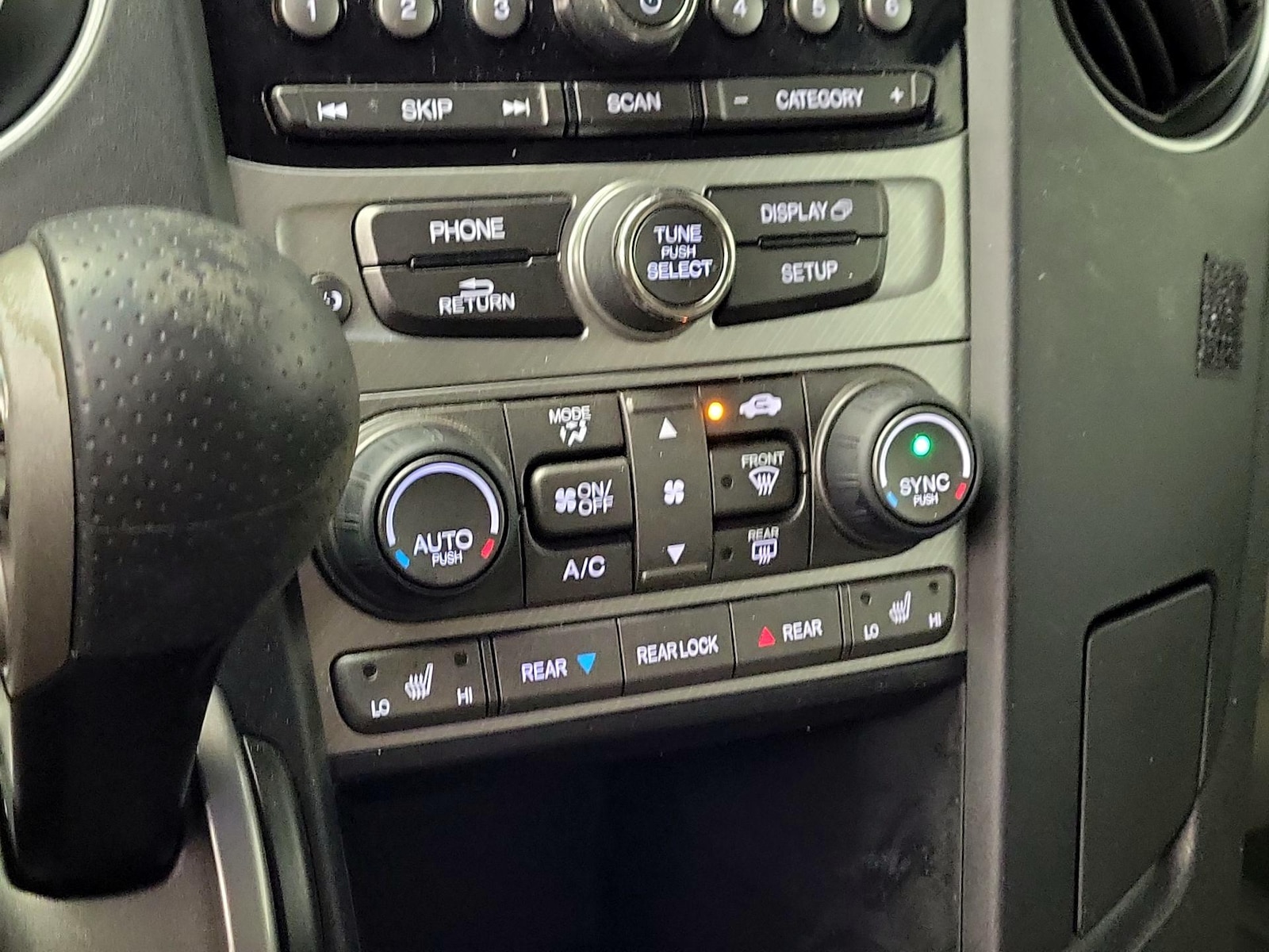 2014 Honda Pilot EX-L - Photo 17
