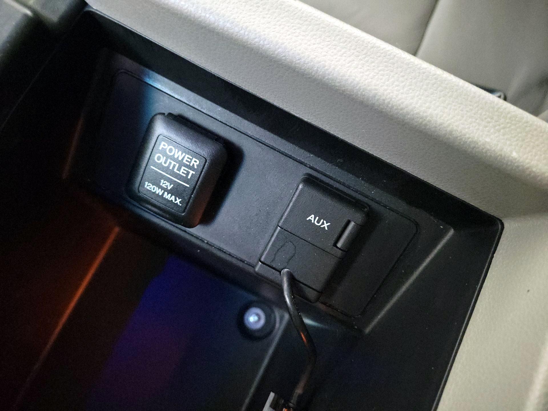 Thumbnail: 2014 Honda Pilot - 18