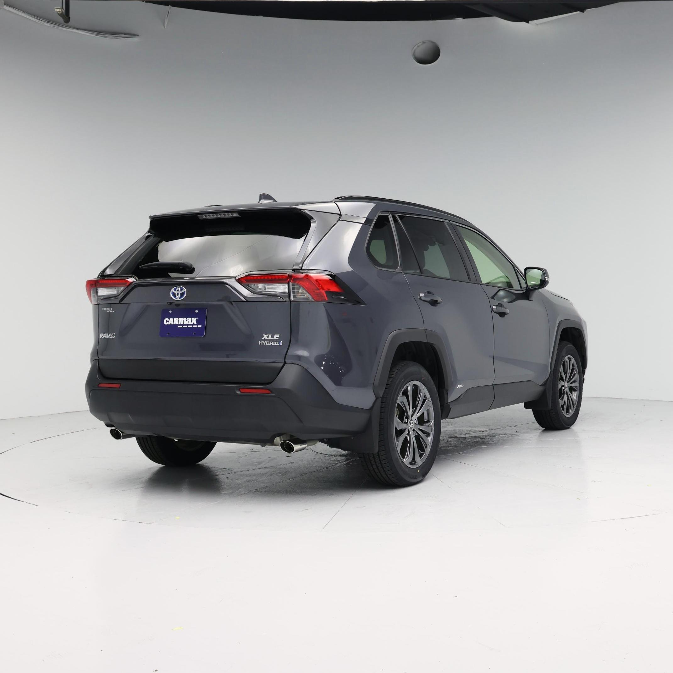 Thumbnail: 2023 Toyota RAV4 - 8