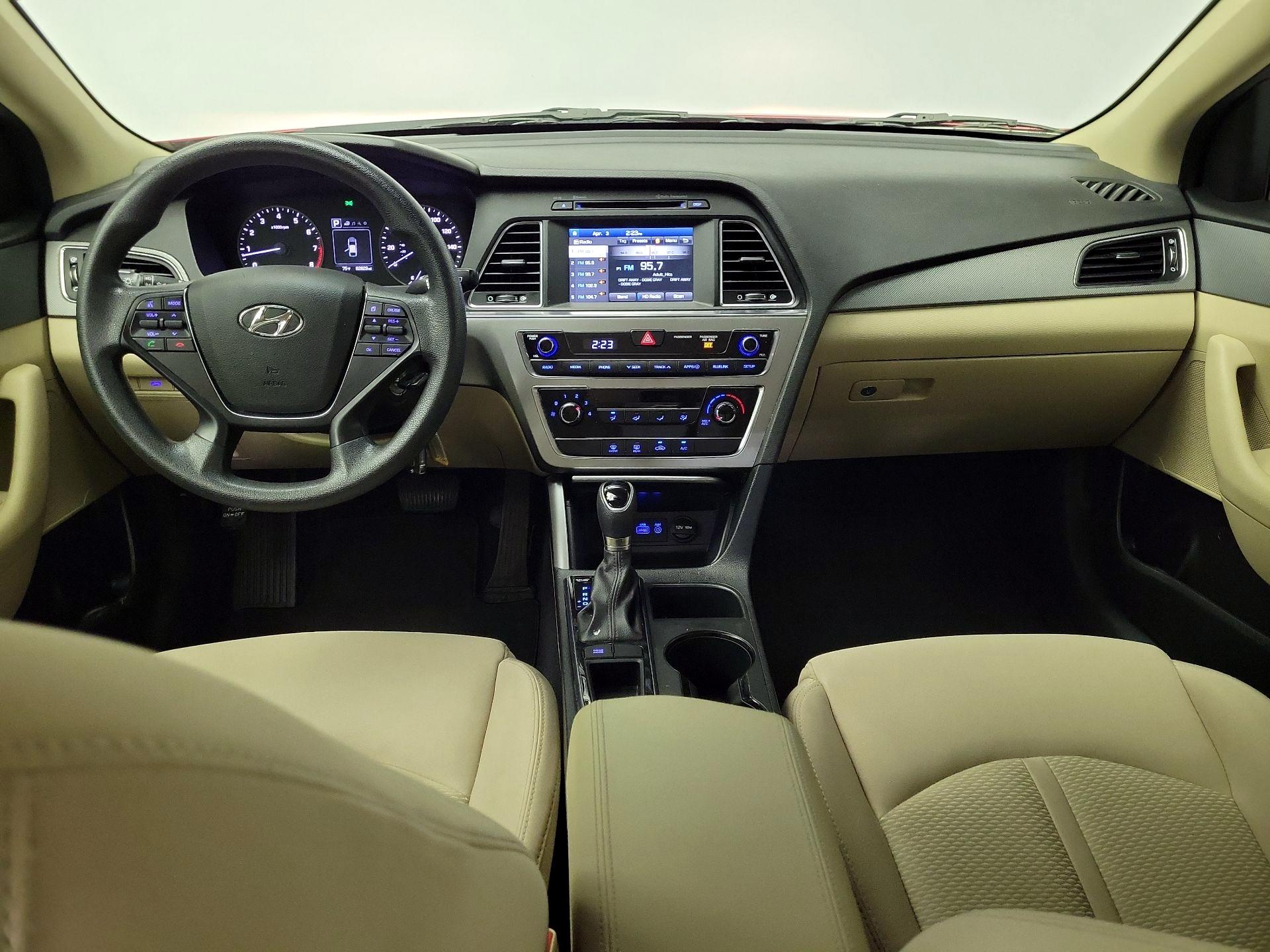 Thumbnail: 2017 Hyundai Sonata - 9