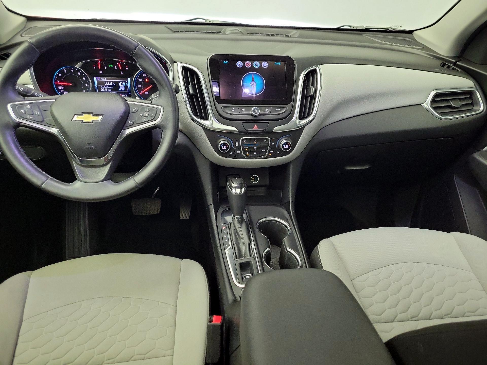 Thumbnail: 2018 Chevrolet Equinox - 9