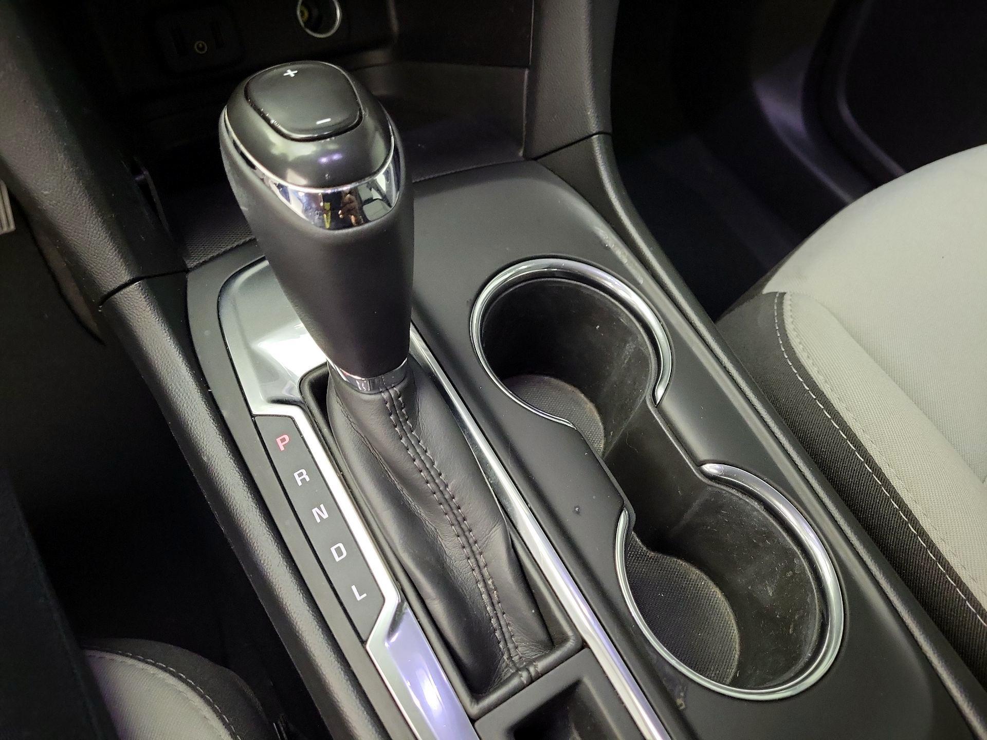 Thumbnail: 2018 Chevrolet Equinox - 18