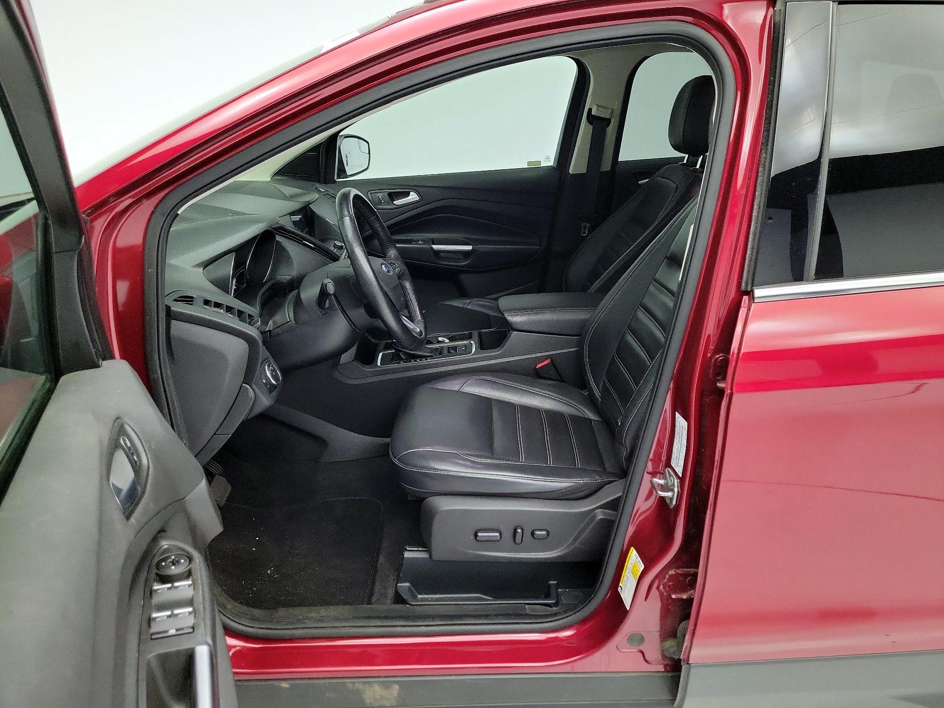 Thumbnail: 2019 Ford Escape - 11