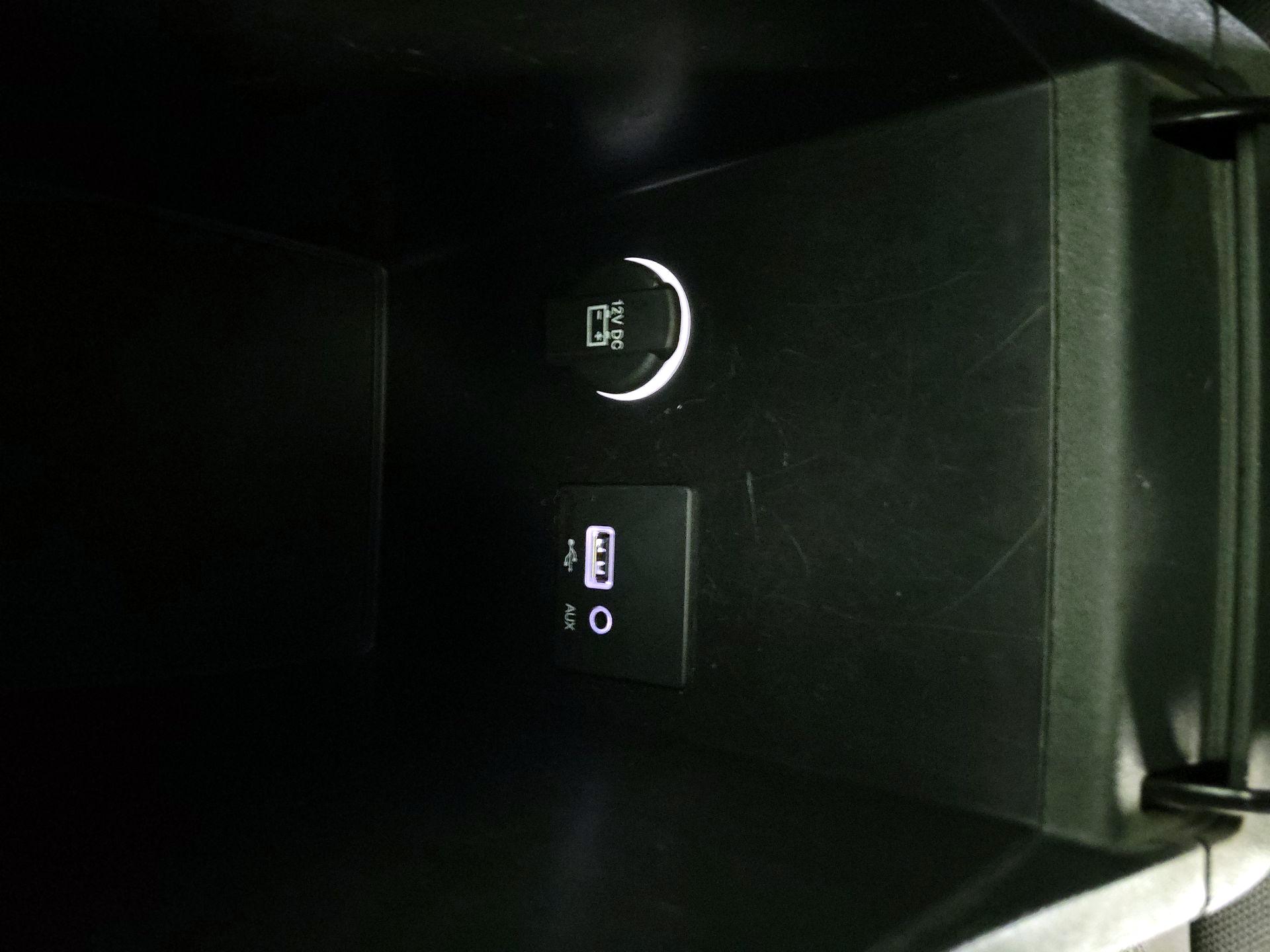 Thumbnail: 2016 Dodge Dart - 18