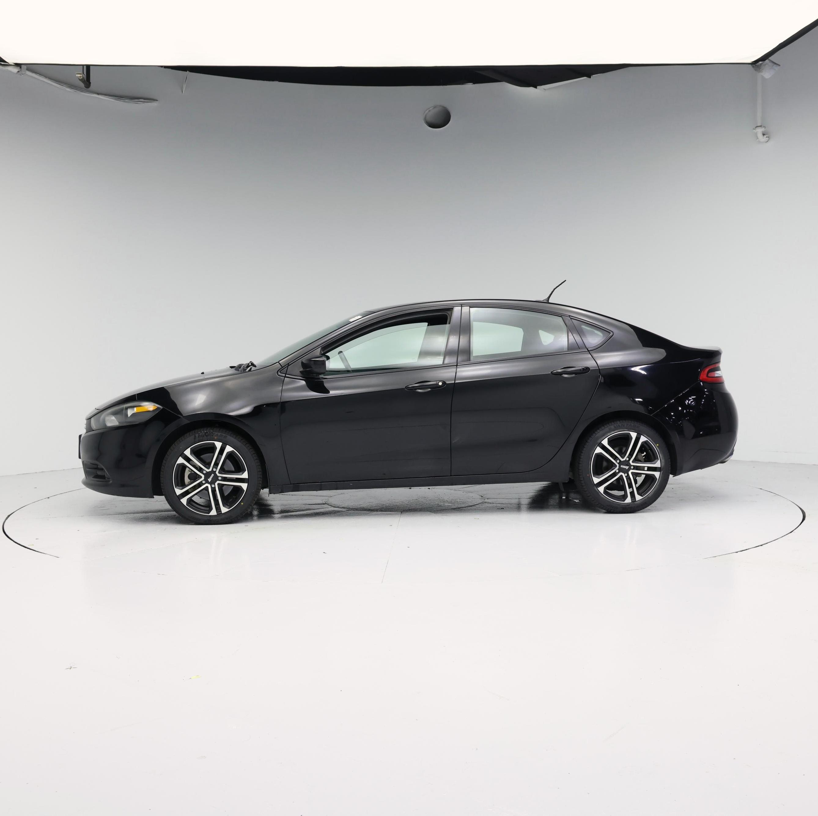 Thumbnail: 2016 Dodge Dart - 3