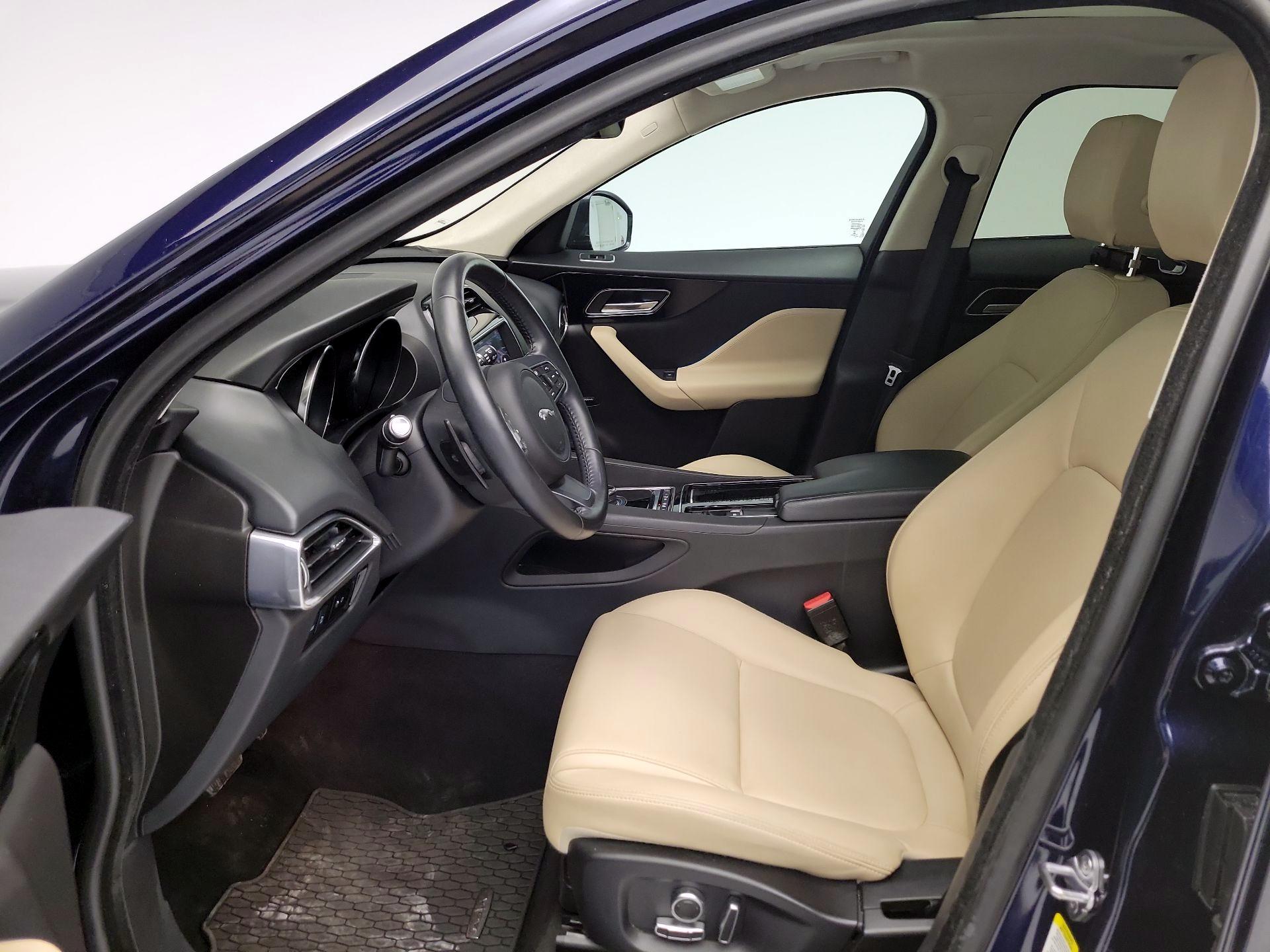 Thumbnail: 2020 Jaguar F-Pace - 11