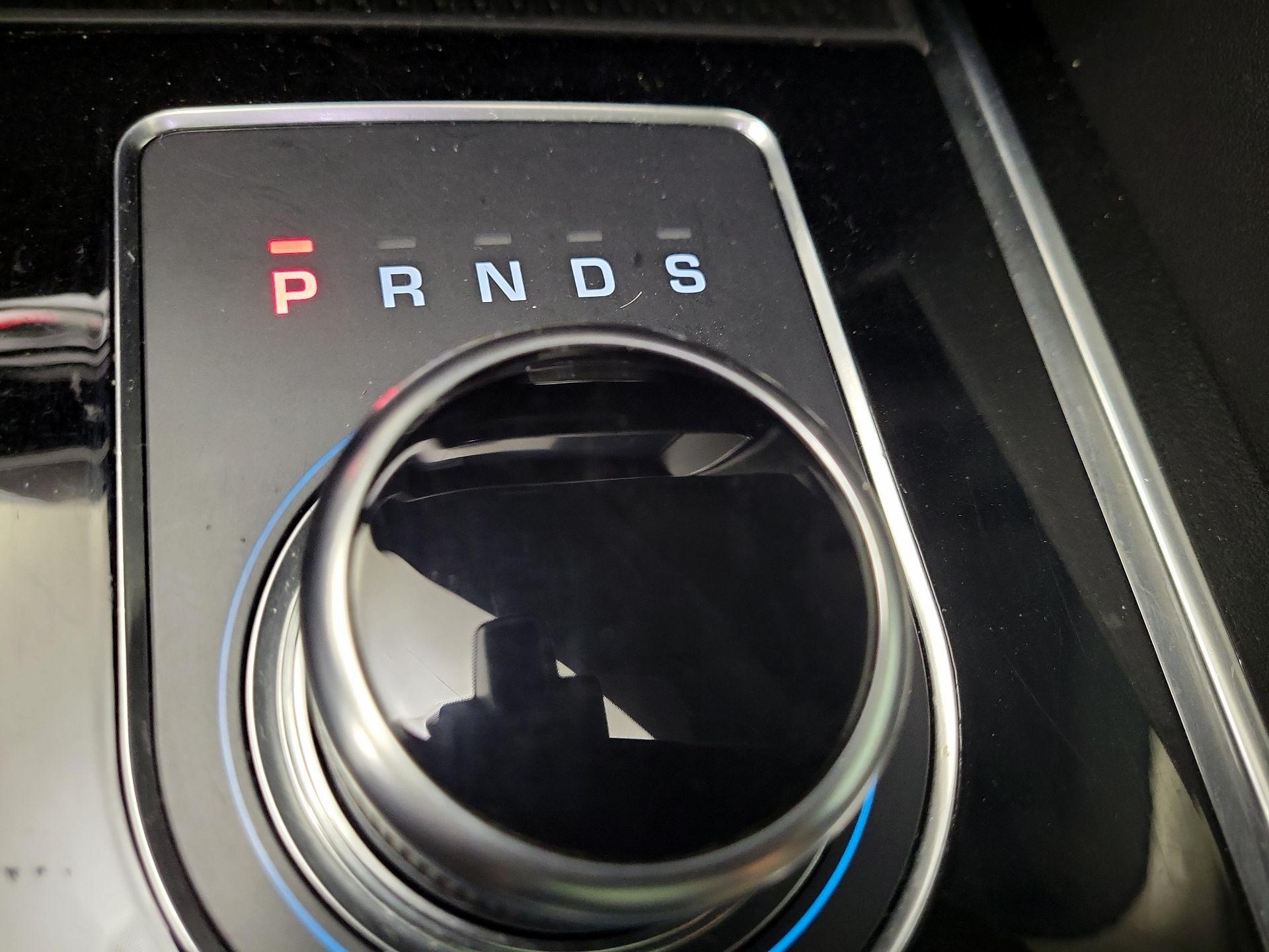 Thumbnail: 2020 Jaguar F-Pace - 18