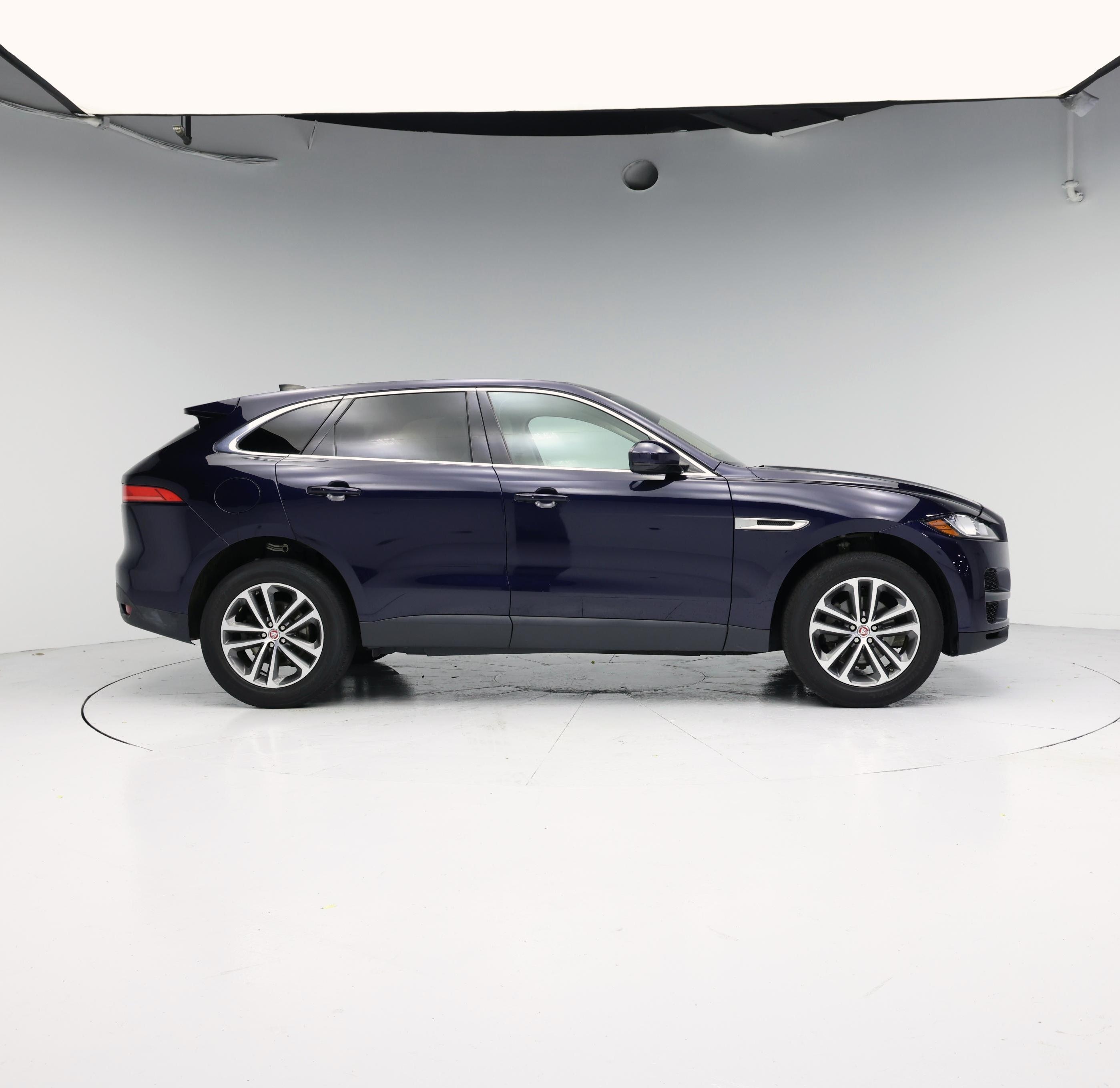 Thumbnail: 2020 Jaguar F-Pace - 7