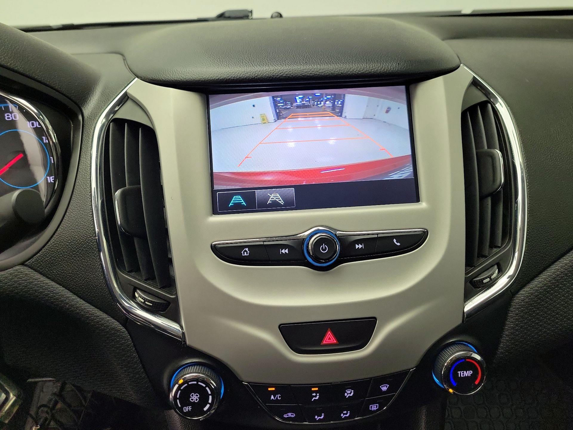 Thumbnail: 2017 Chevrolet Cruze - 14