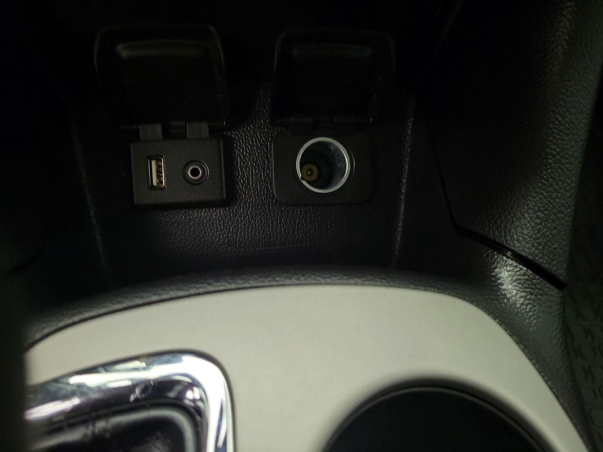 Thumbnail: 2017 Chevrolet Cruze - 18