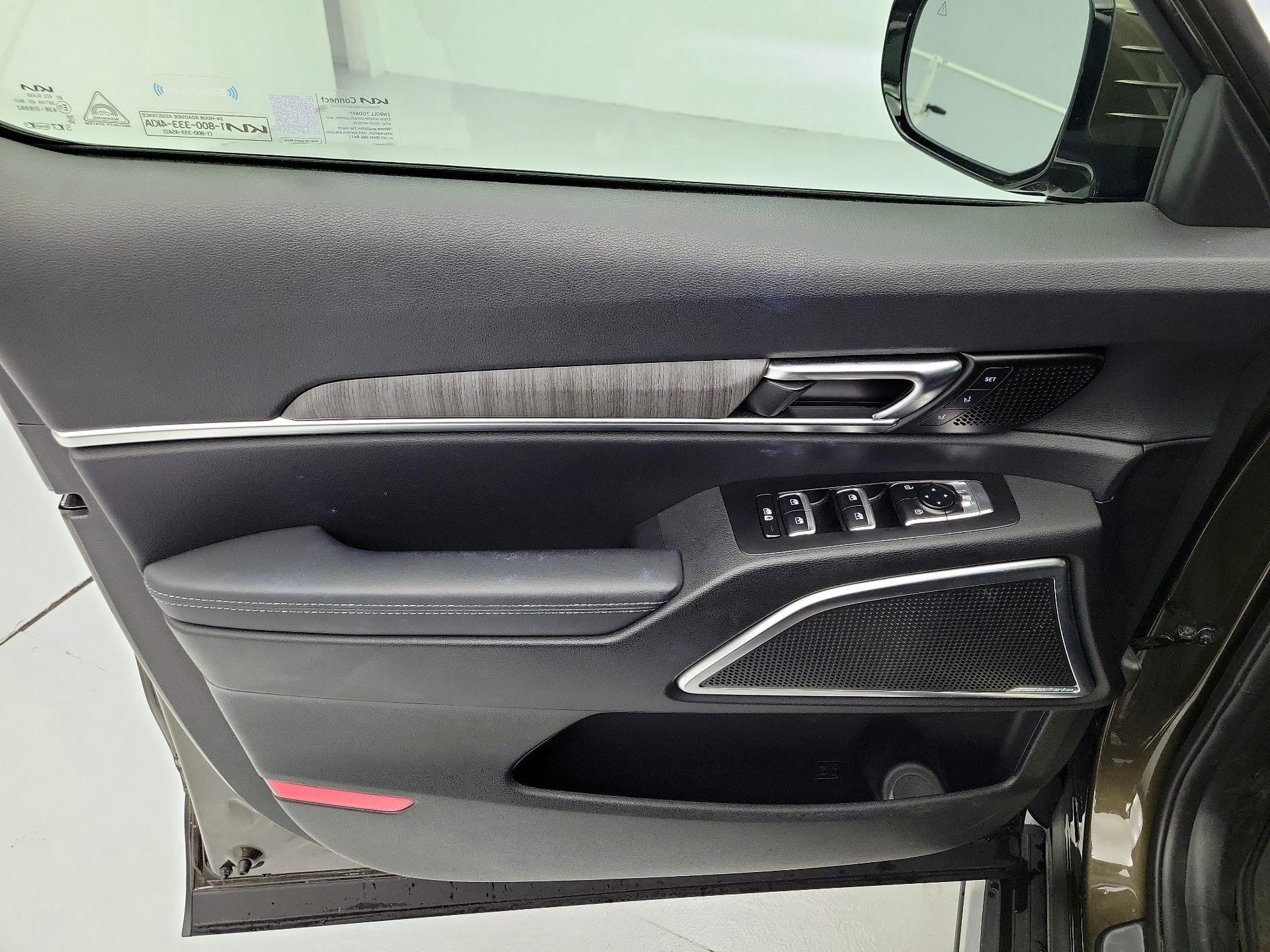 Thumbnail: 2023 Kia Telluride - 12