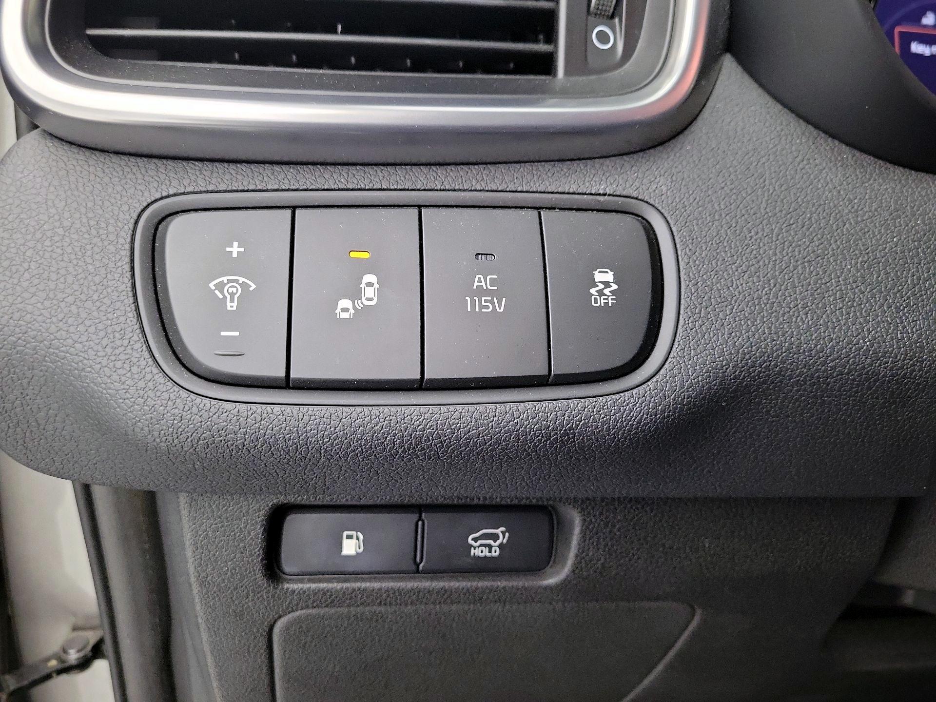 Thumbnail: 2016 Kia Sorento - 13