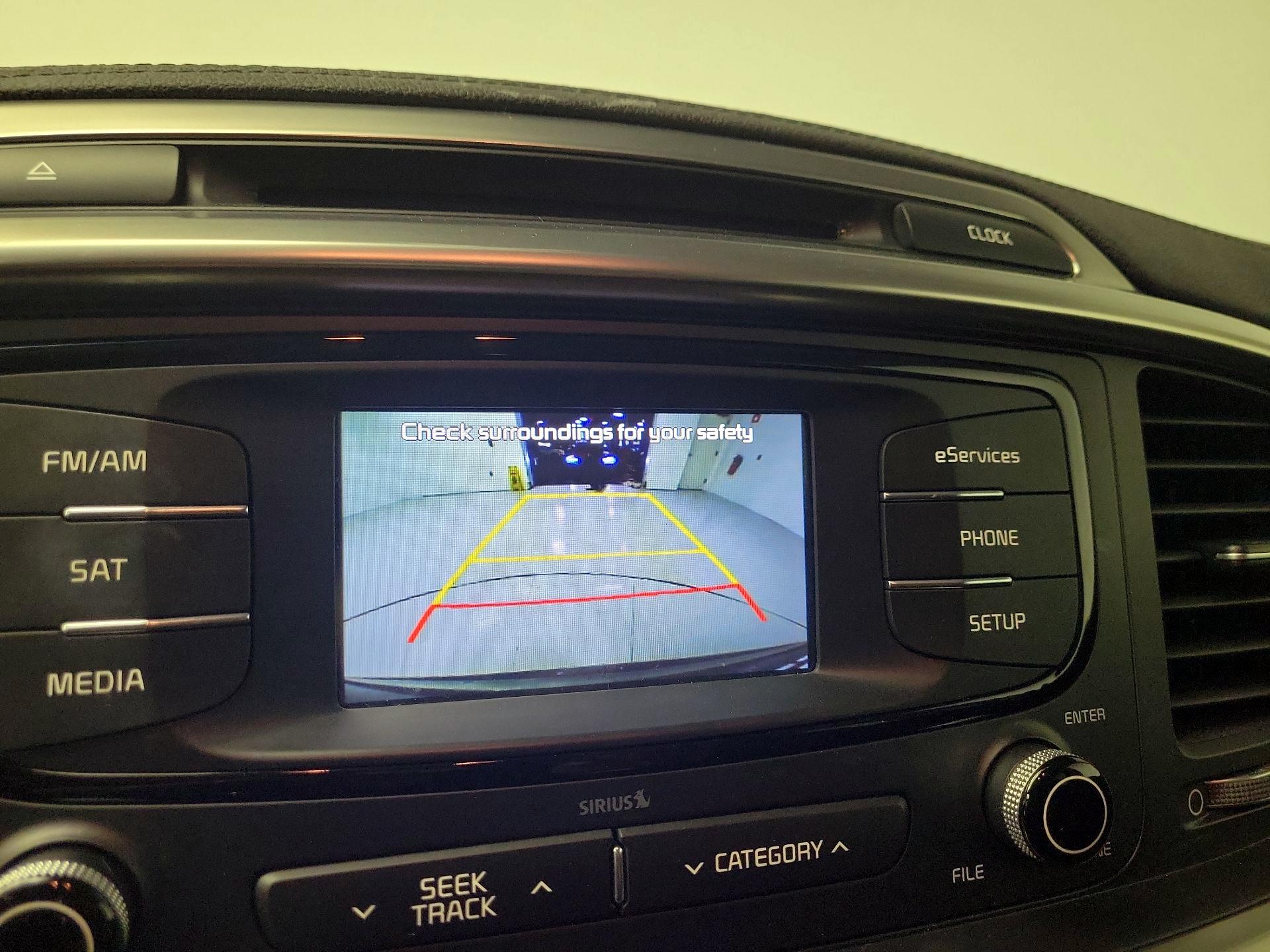 Thumbnail: 2016 Kia Sorento - 14