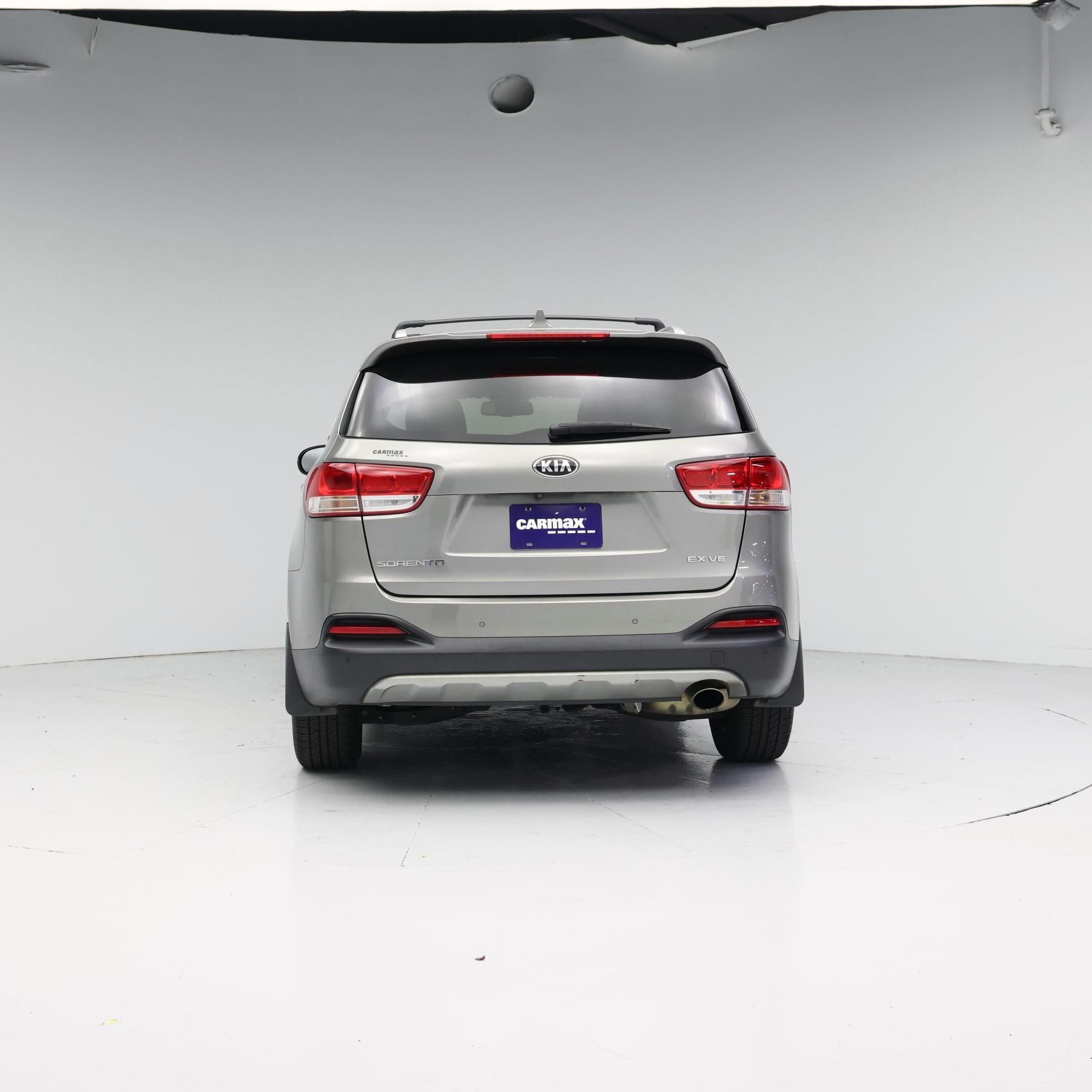 Thumbnail: 2016 Kia Sorento - 6