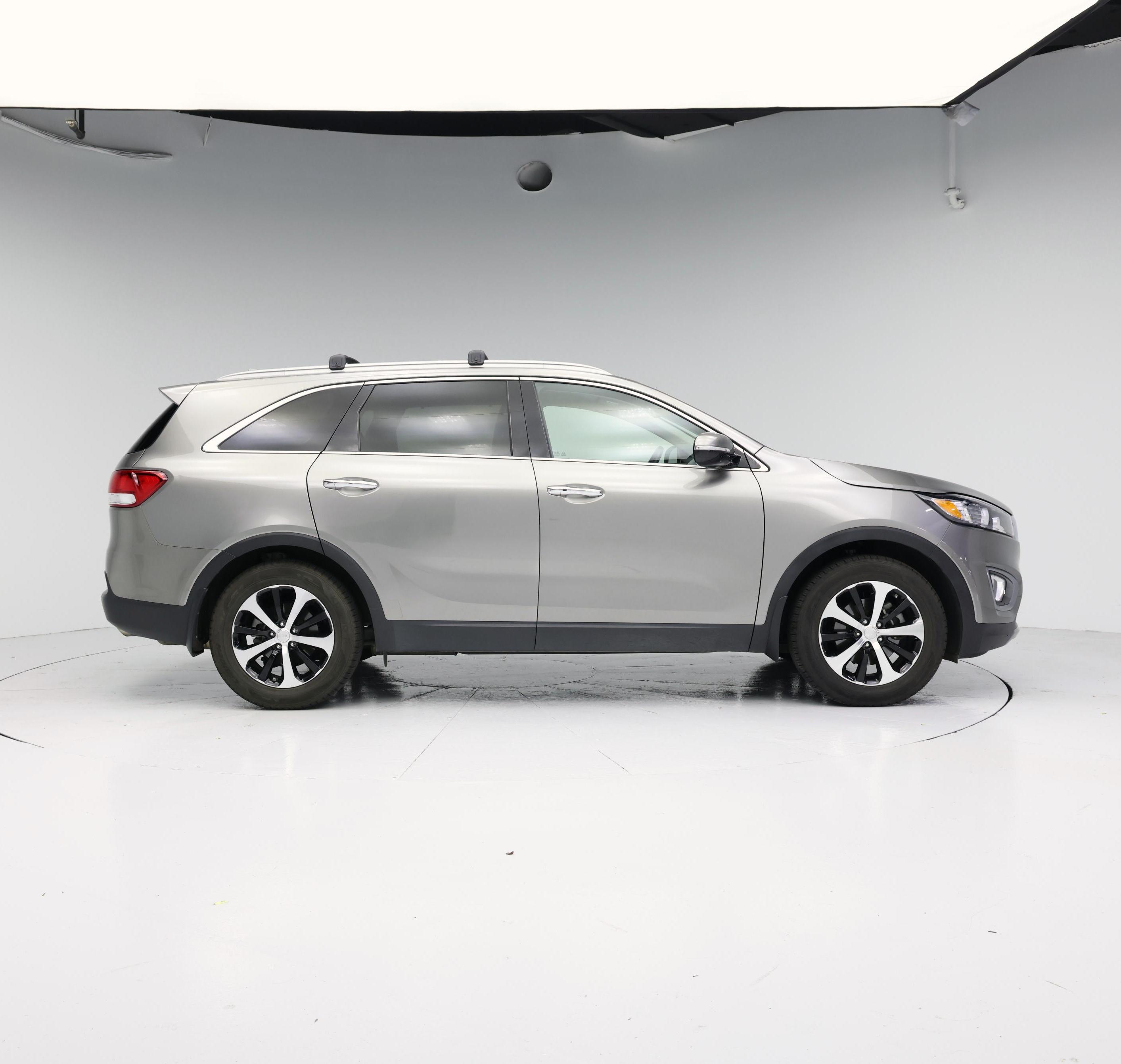 Thumbnail: 2016 Kia Sorento - 7