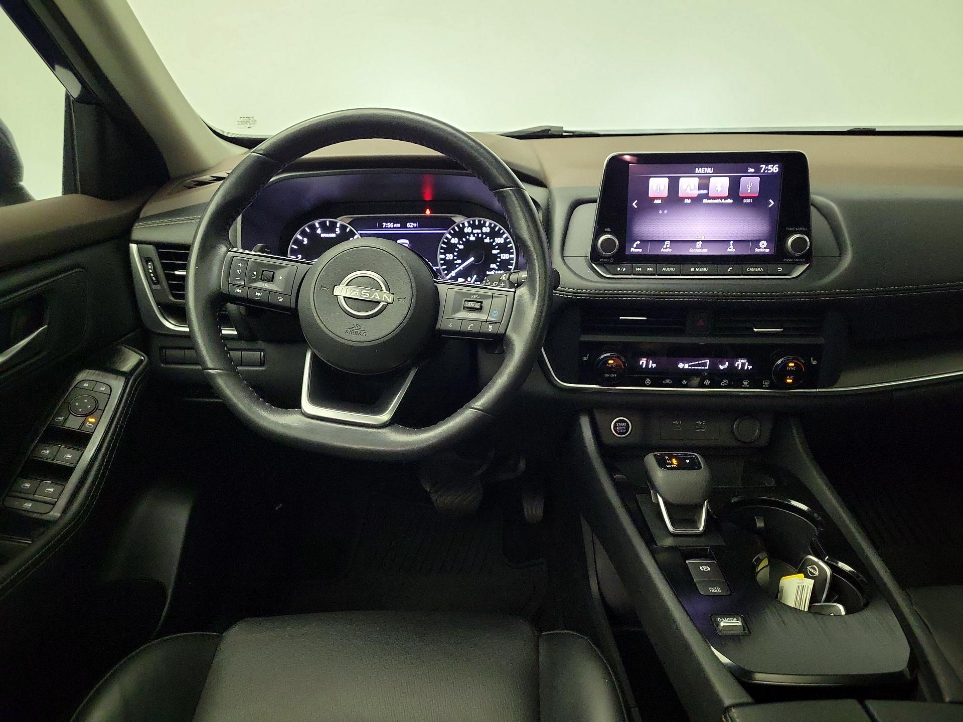 Thumbnail: 2023 Nissan Rogue - 10