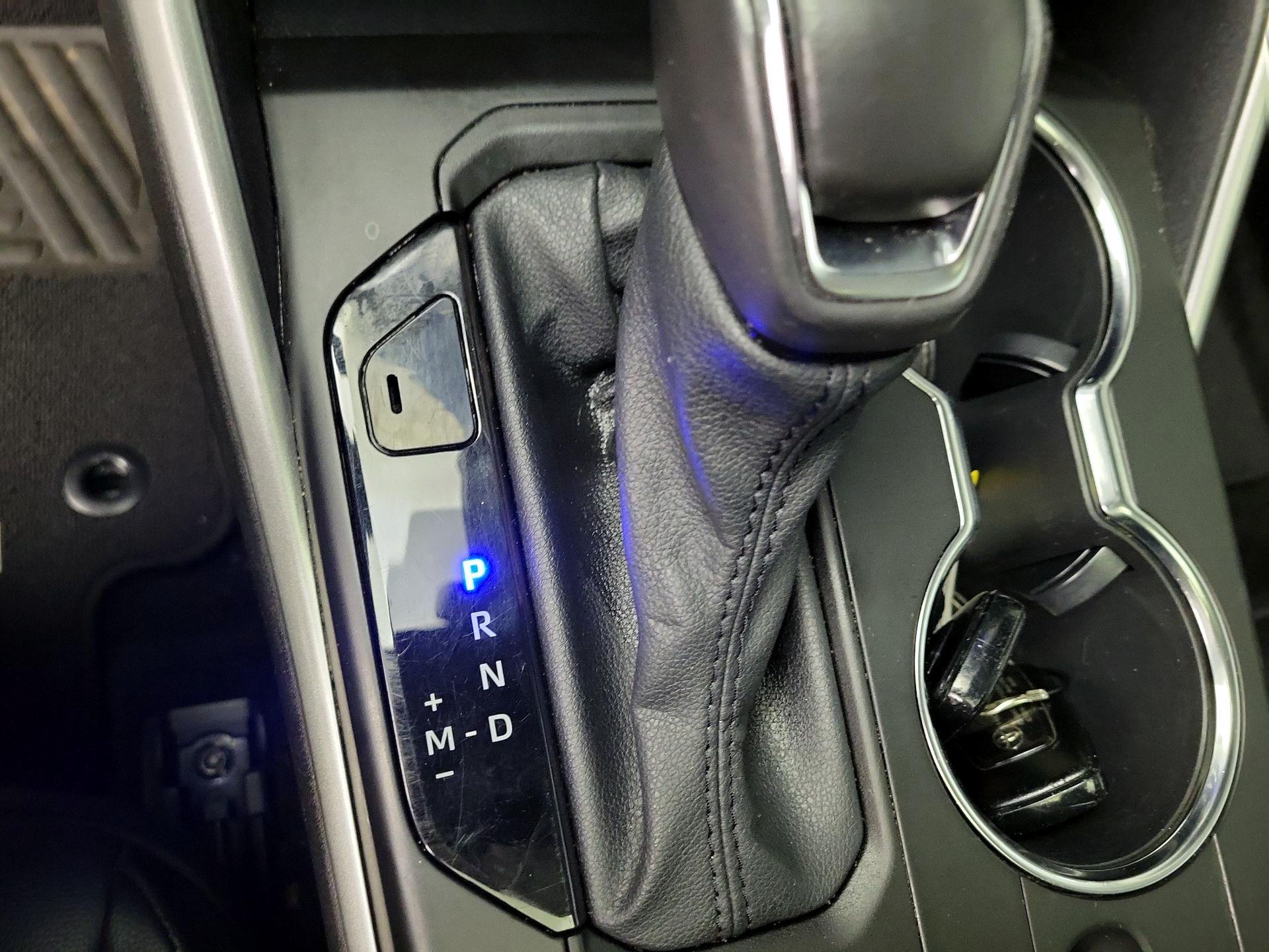 Thumbnail: 2021 Toyota Highlander - 17