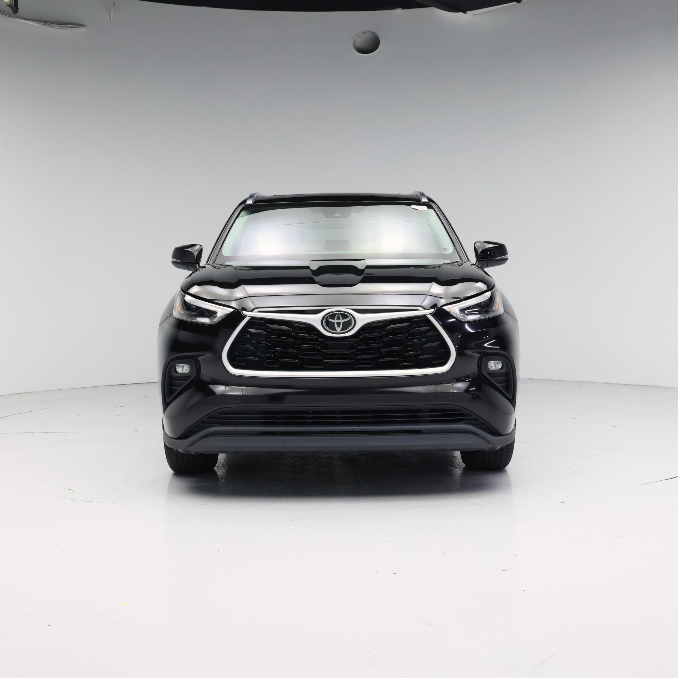 Thumbnail: 2021 Toyota Highlander - 5