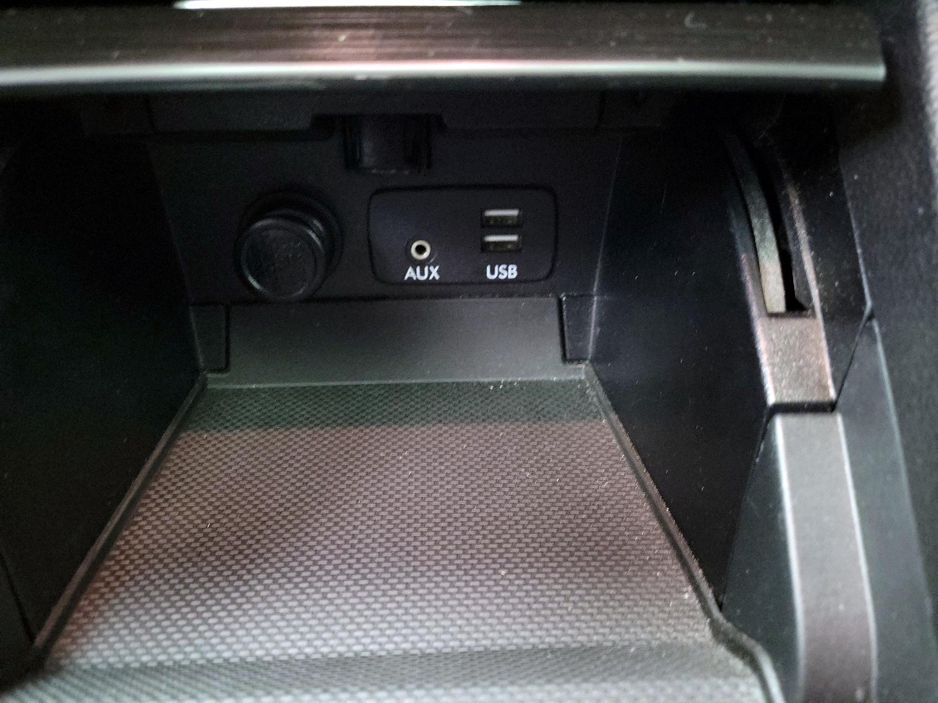 Thumbnail: 2015 Subaru Outback - 19