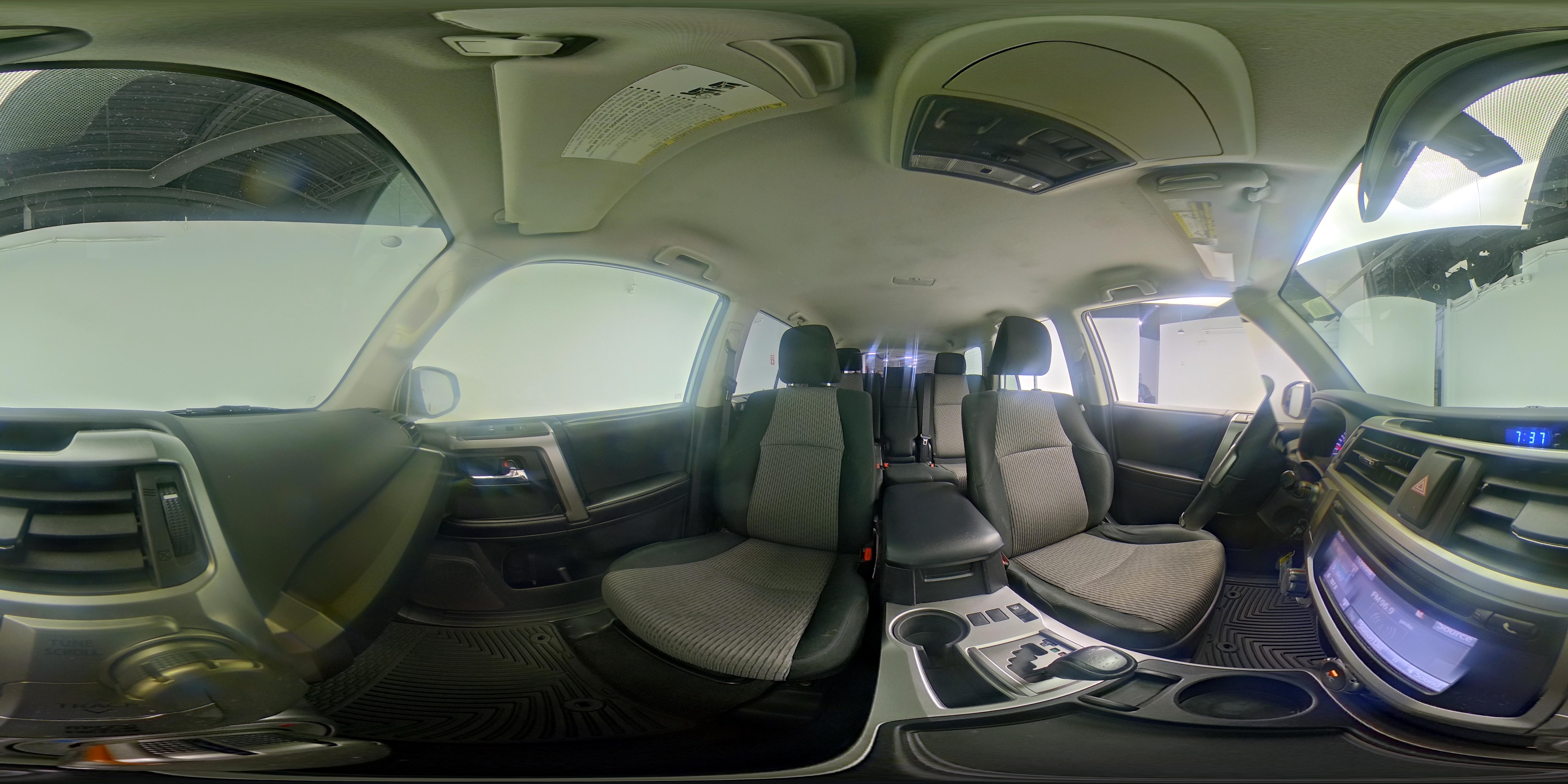 2016 Toyota 4Runner SR5 - Photo 26