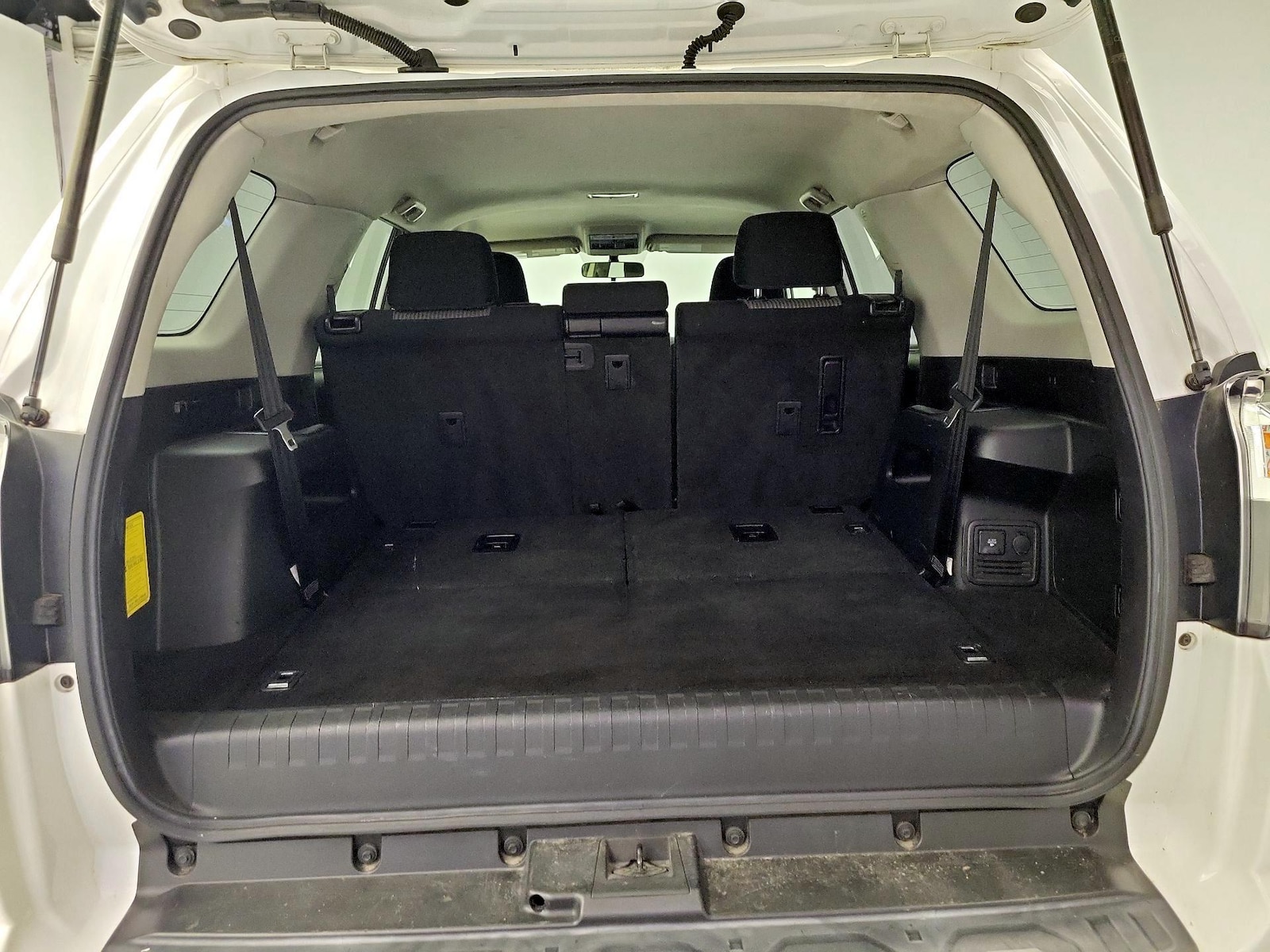 2016 Toyota 4Runner SR5 - Photo 23