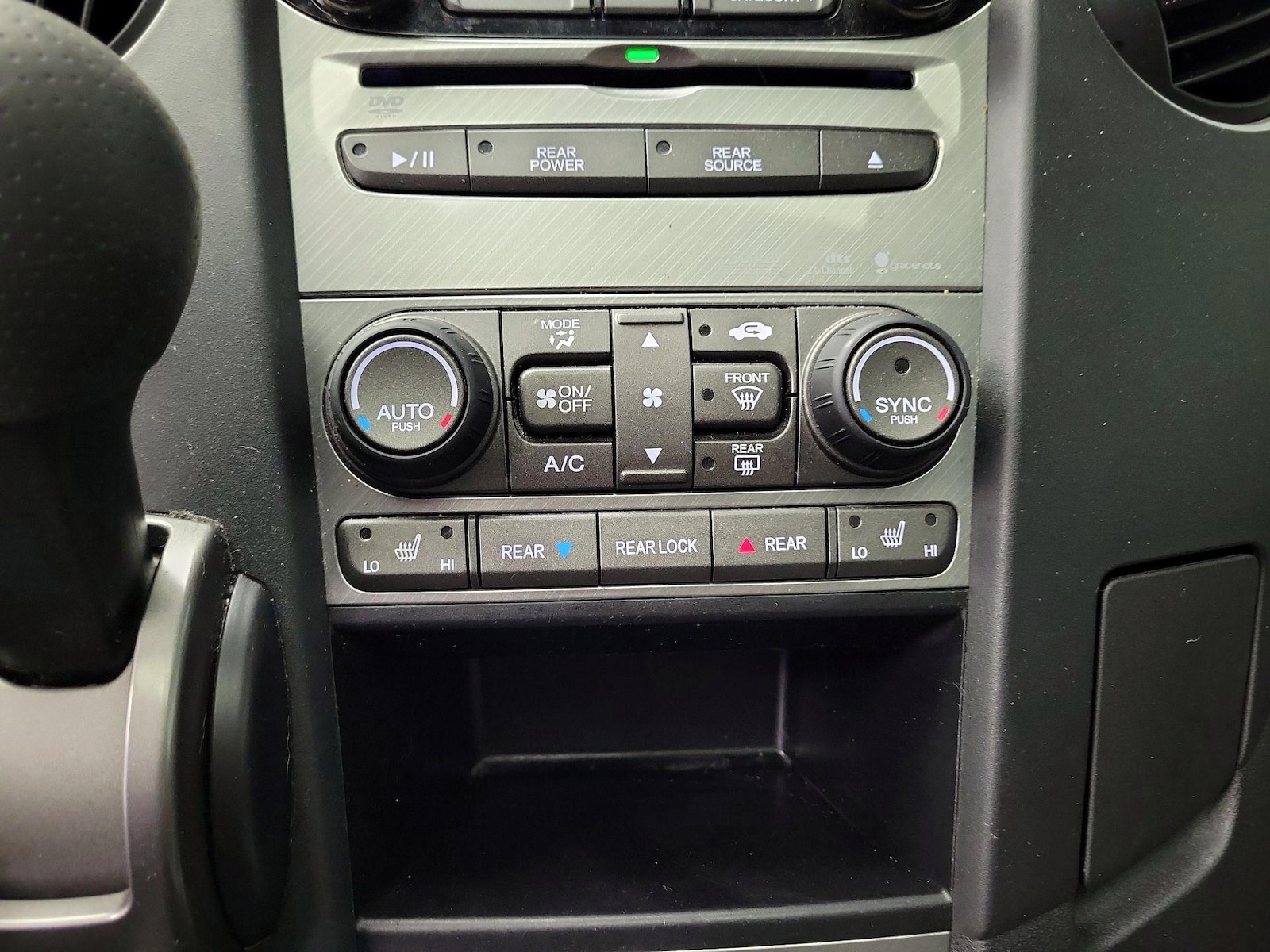 2014 Honda Pilot EX-L - Photo 17