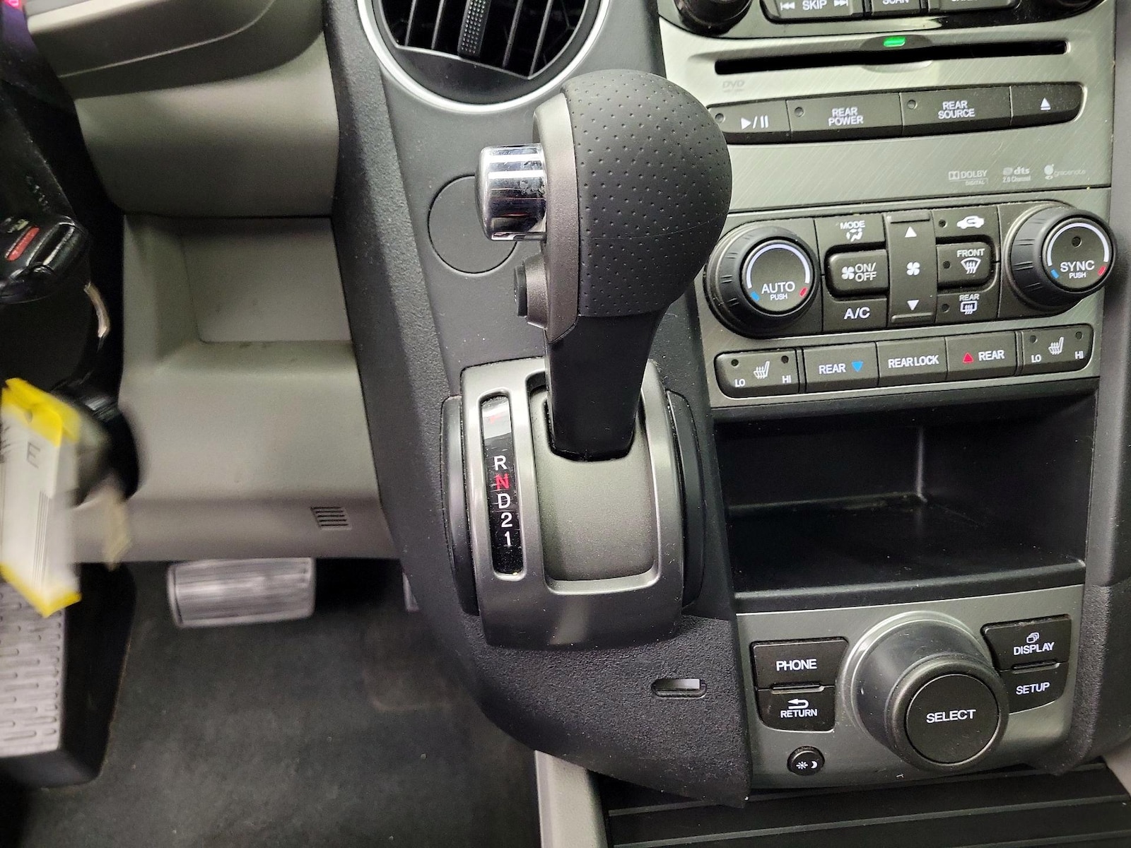 2014 Honda Pilot EX-L - Photo 18