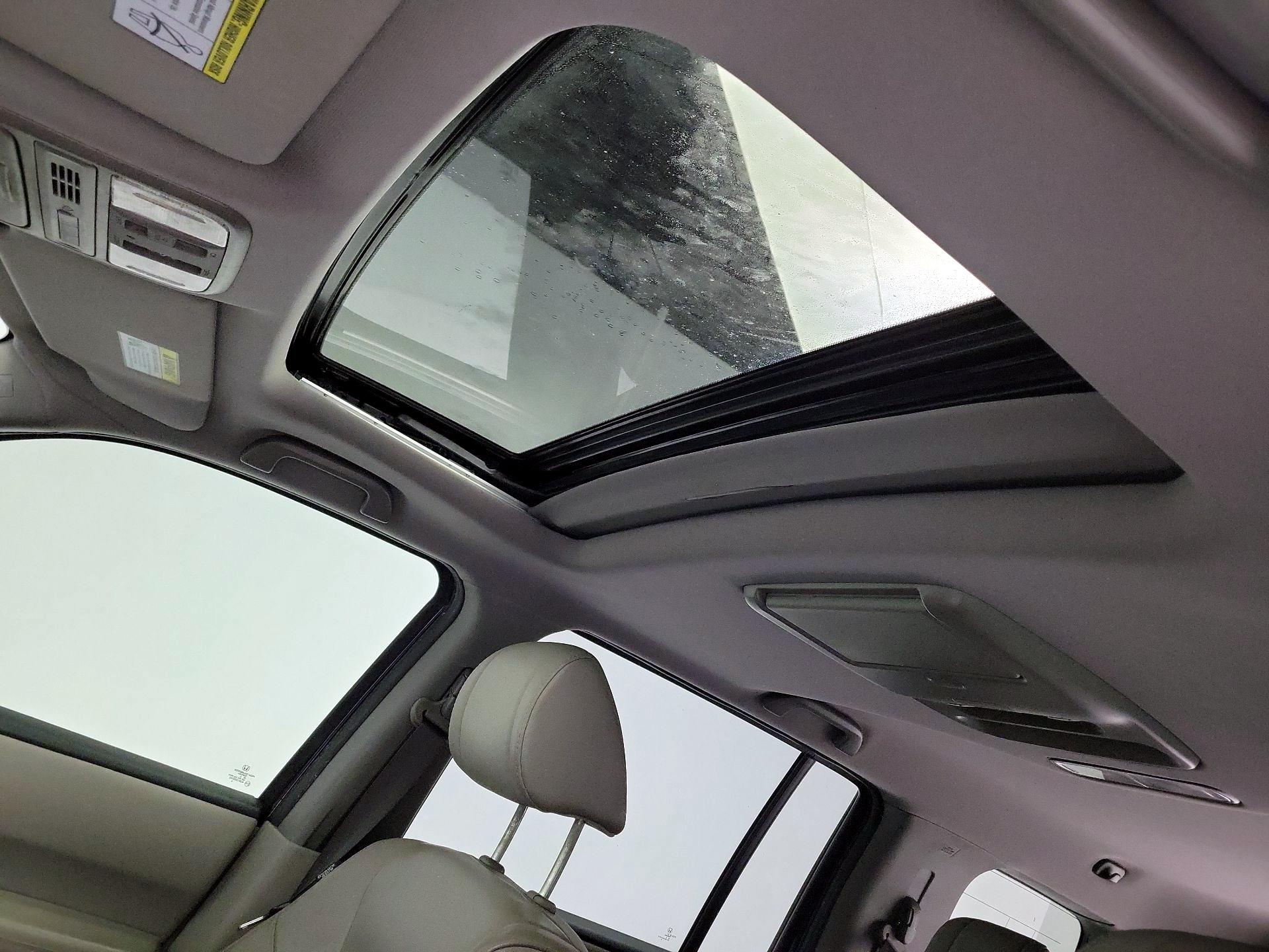 Thumbnail: 2014 Honda Pilot - 19