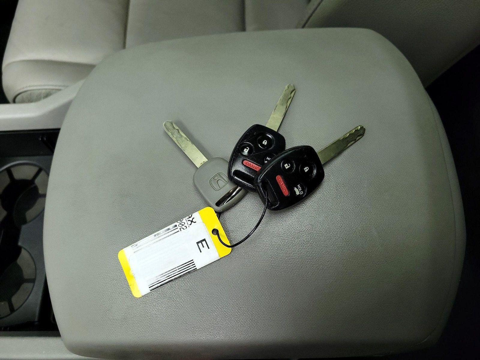2014 Honda Pilot EX-L - Photo 26