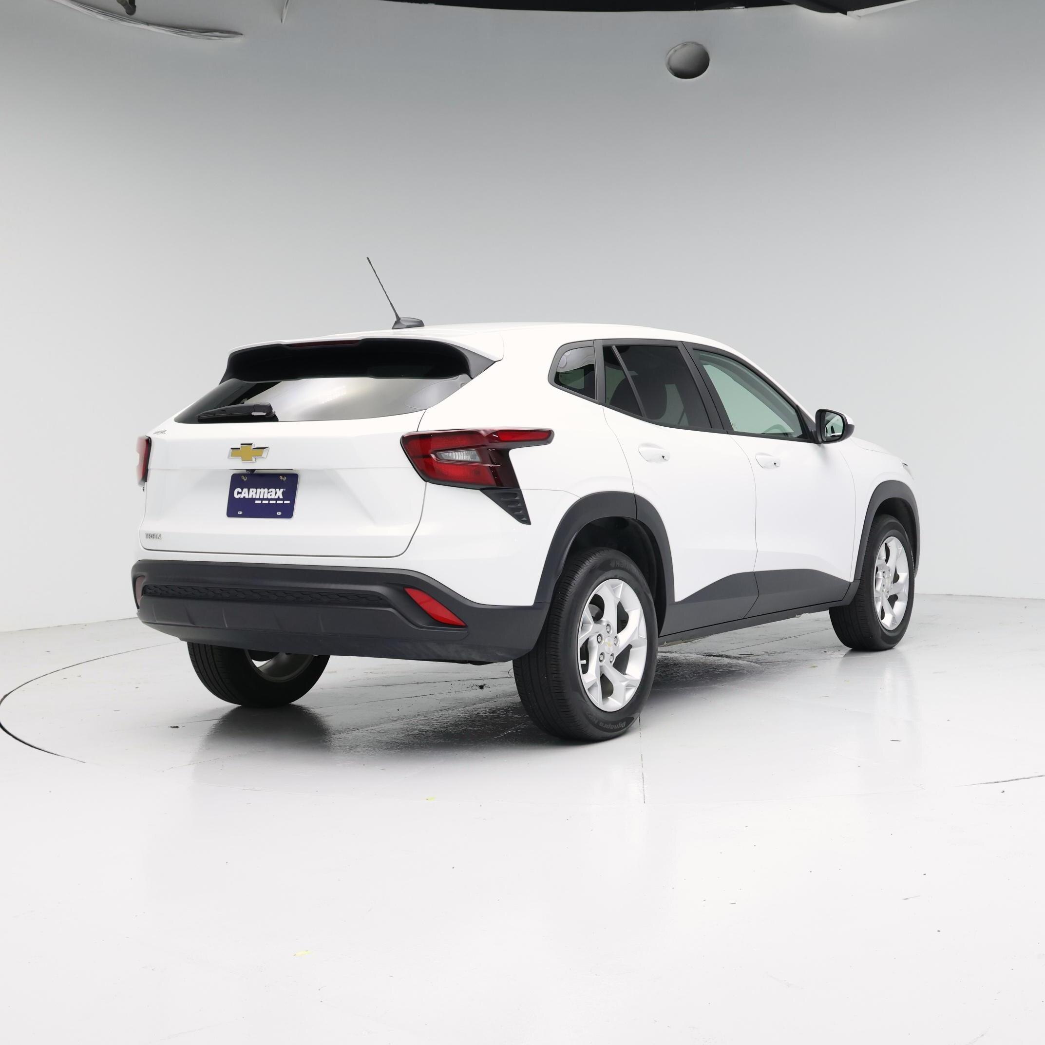 Thumbnail: 2024 Chevrolet Trax - 8