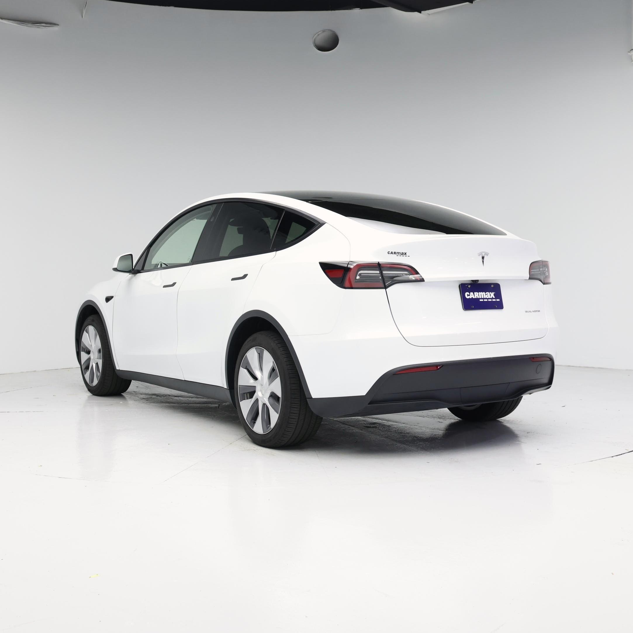 Thumbnail: 2023 Tesla Model Y - 2