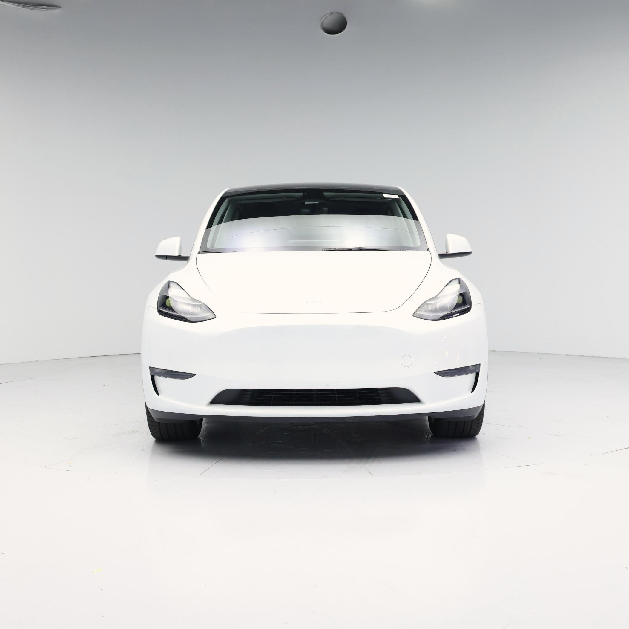 Thumbnail: 2023 Tesla Model Y - 5