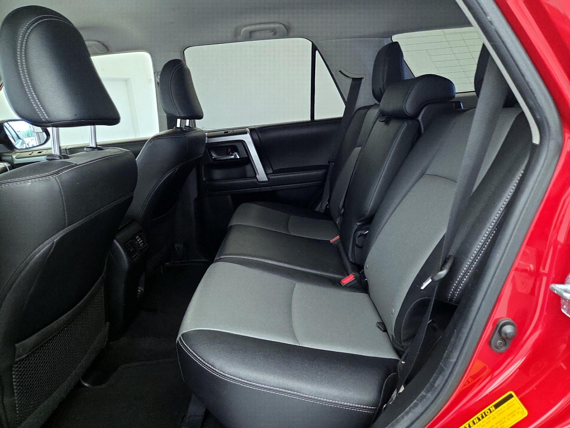 Thumbnail: 2021 Toyota 4Runner - 19