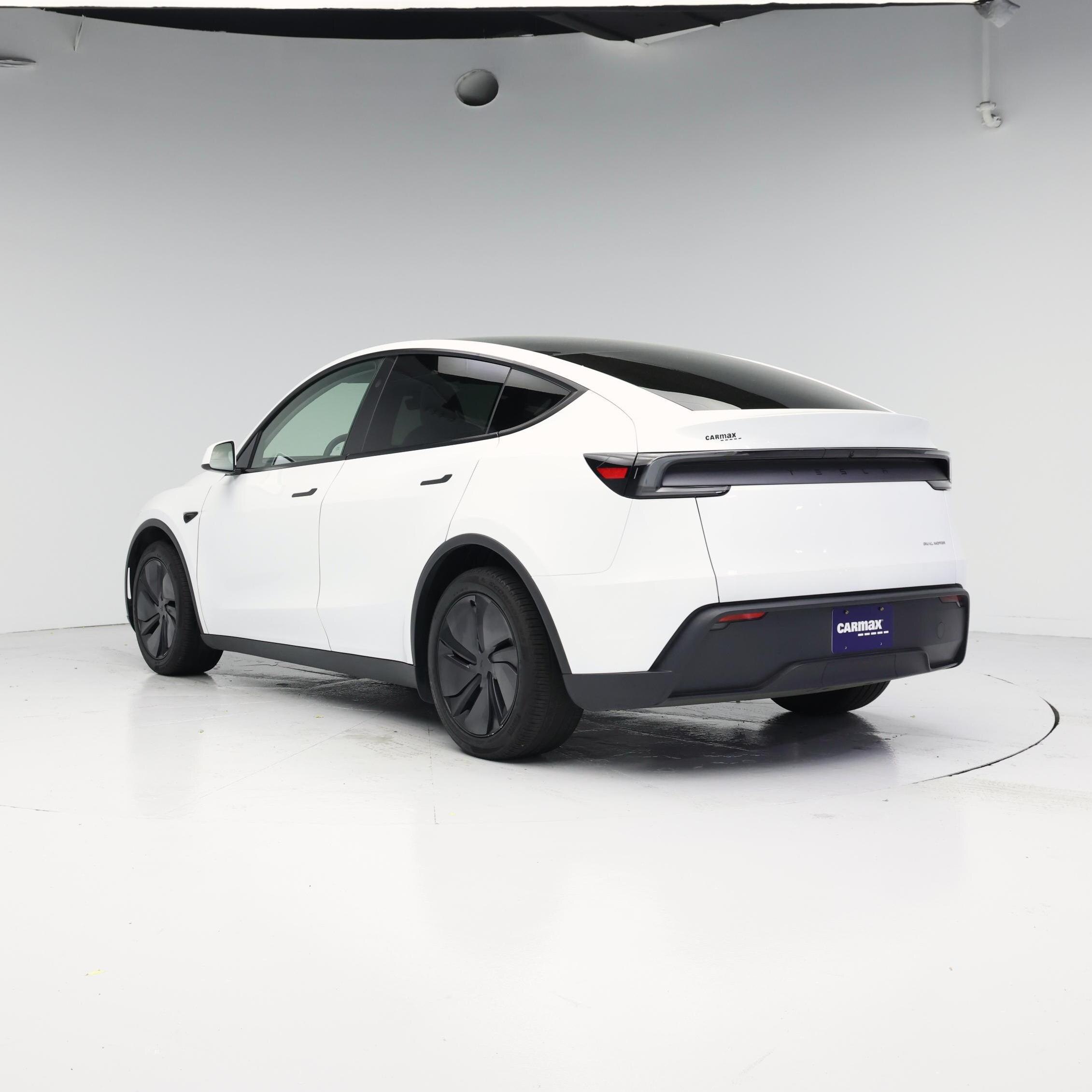 Thumbnail: 2026 Tesla Model Y - 2