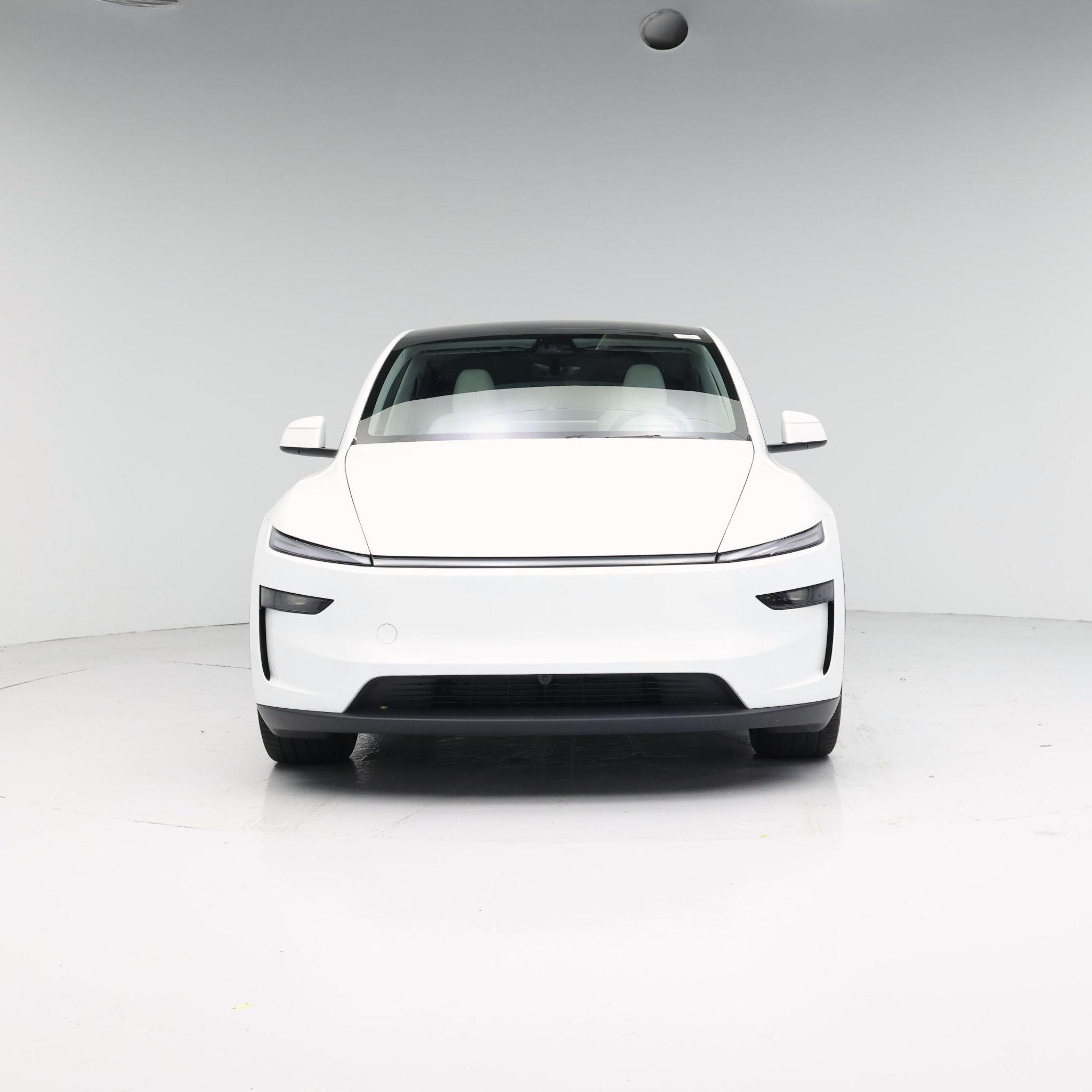 Thumbnail: 2026 Tesla Model Y - 5