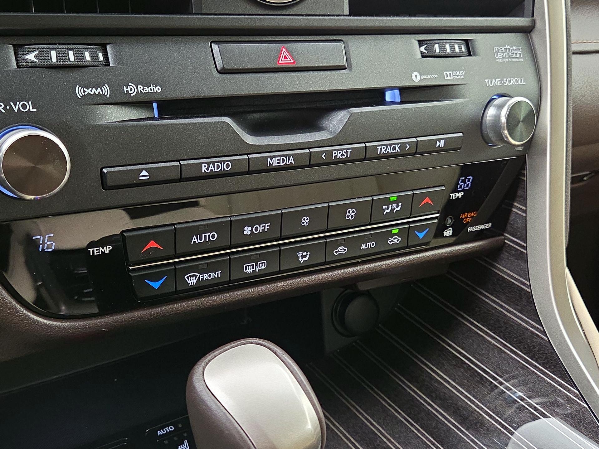 Thumbnail: 2017 Lexus RX - 17