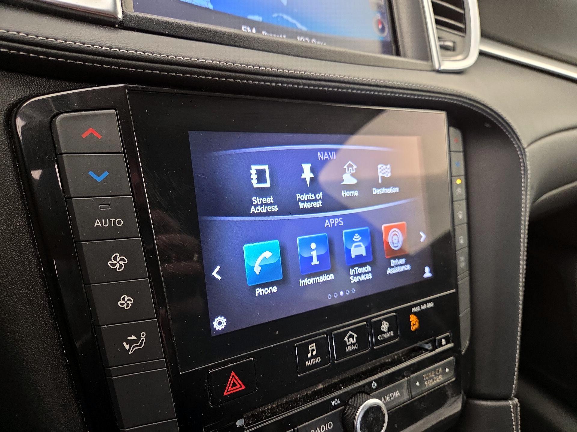 Thumbnail: 2019 INFINITI QX50 - 16